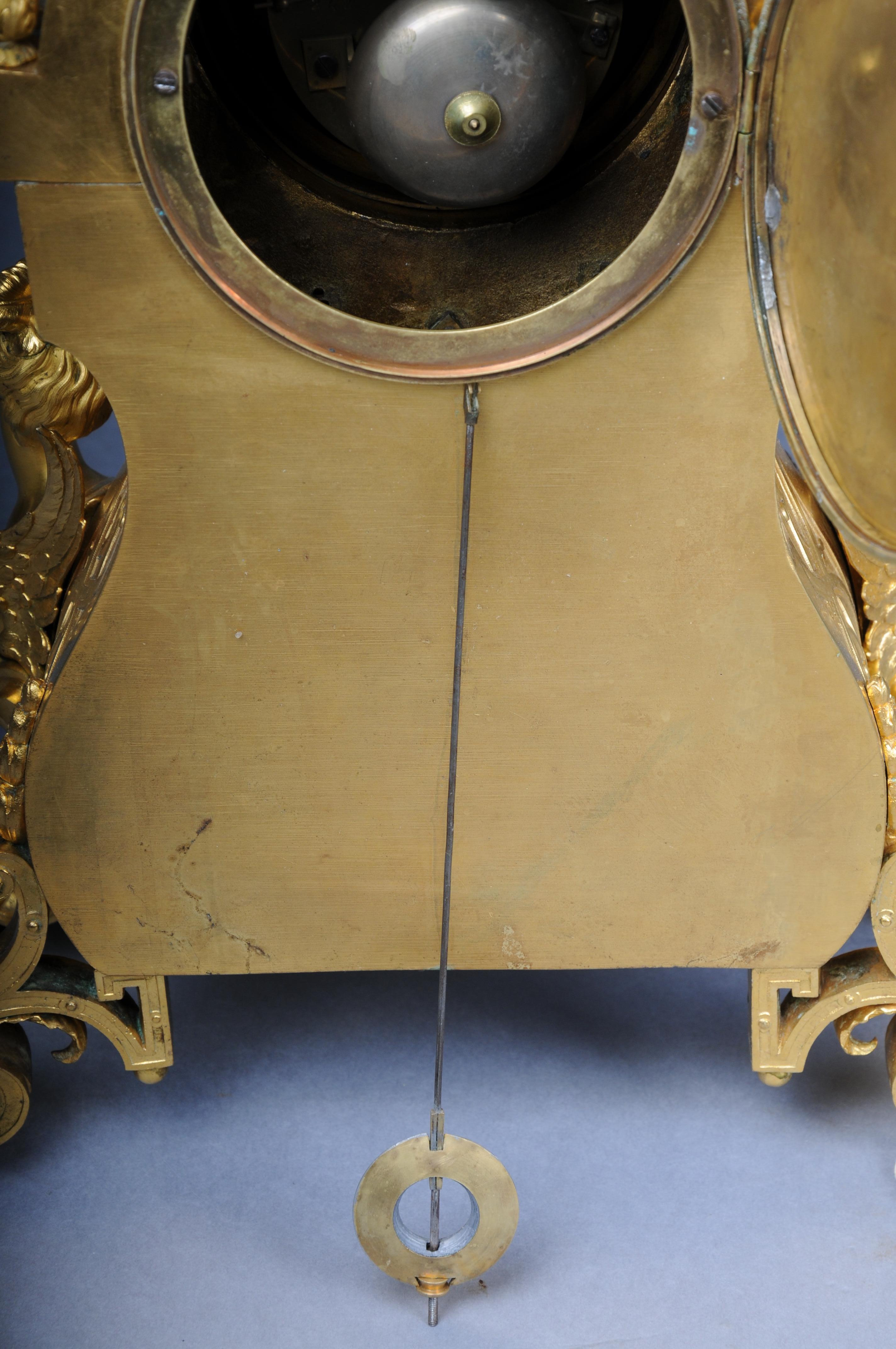 Royal fire-gilded mantel clock/Pendule Napoleon III, 1870, Paris, signed Lantier For Sale 10