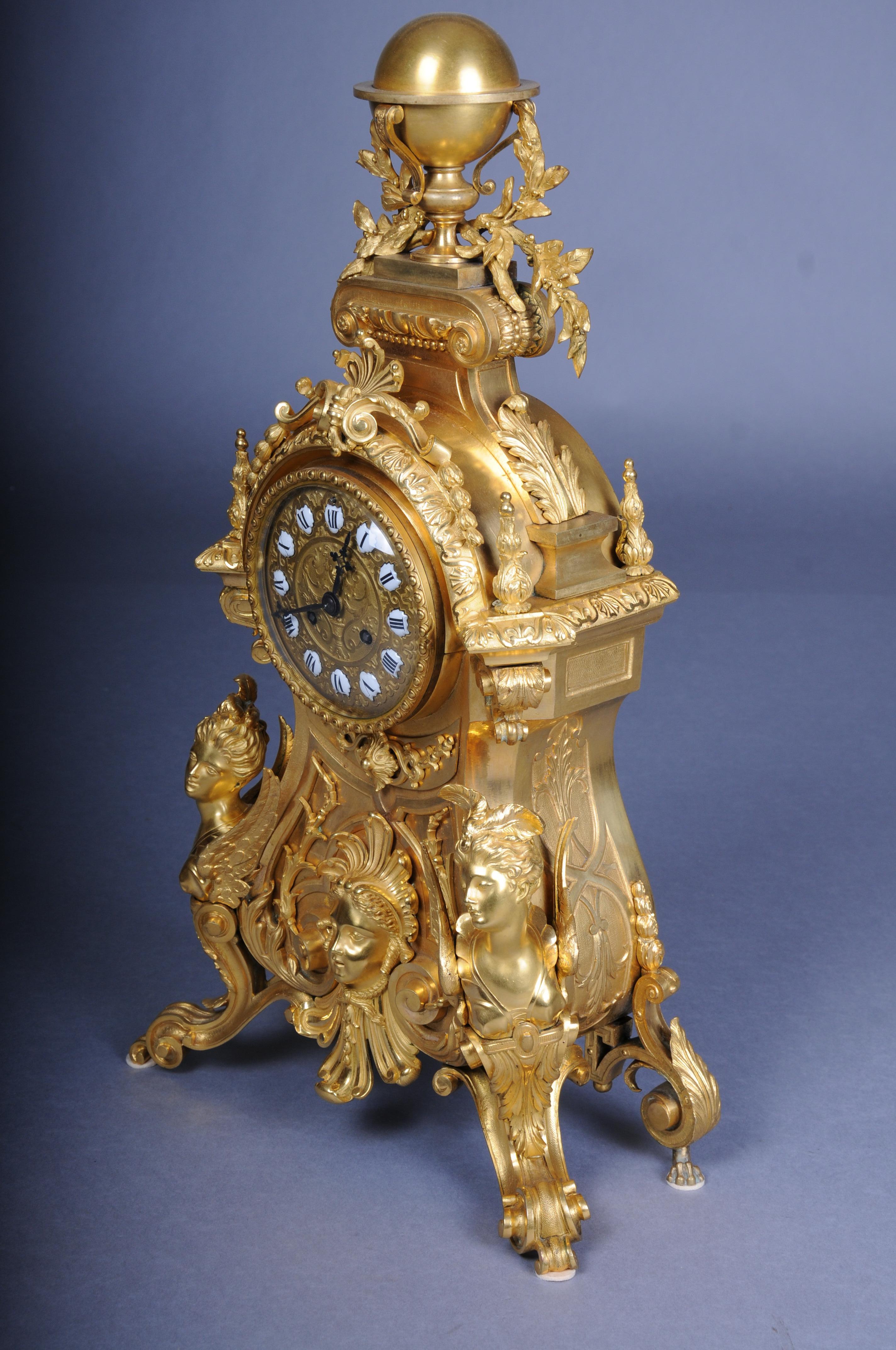 Bronze Royal fire-gilded mantel clock/Pendule Napoleon III, 1870, Paris, signed Lantier For Sale