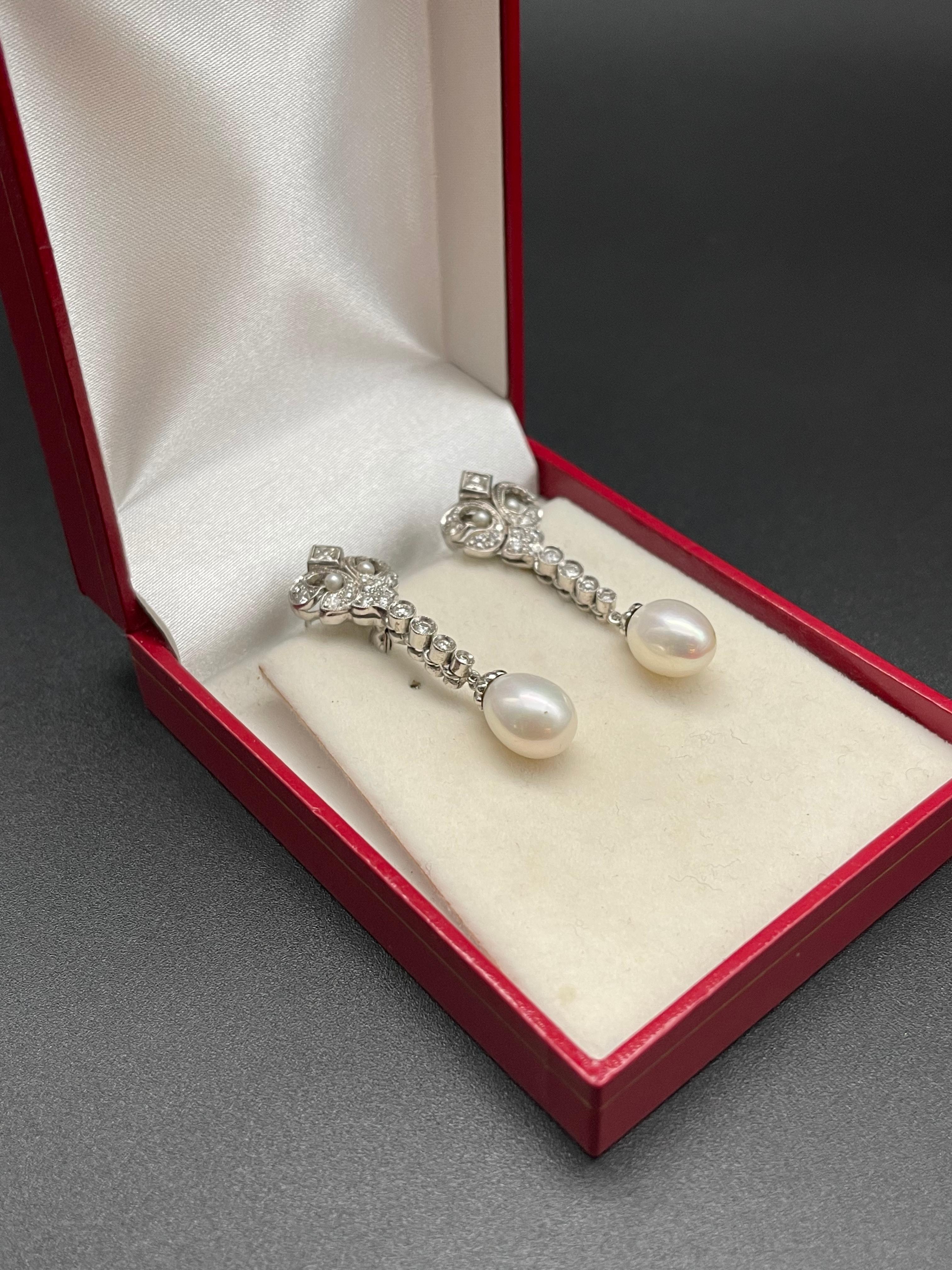 Fleur de Lys White Gold Diamonds Pearls Portuguese Gold Earrings For Sale 3