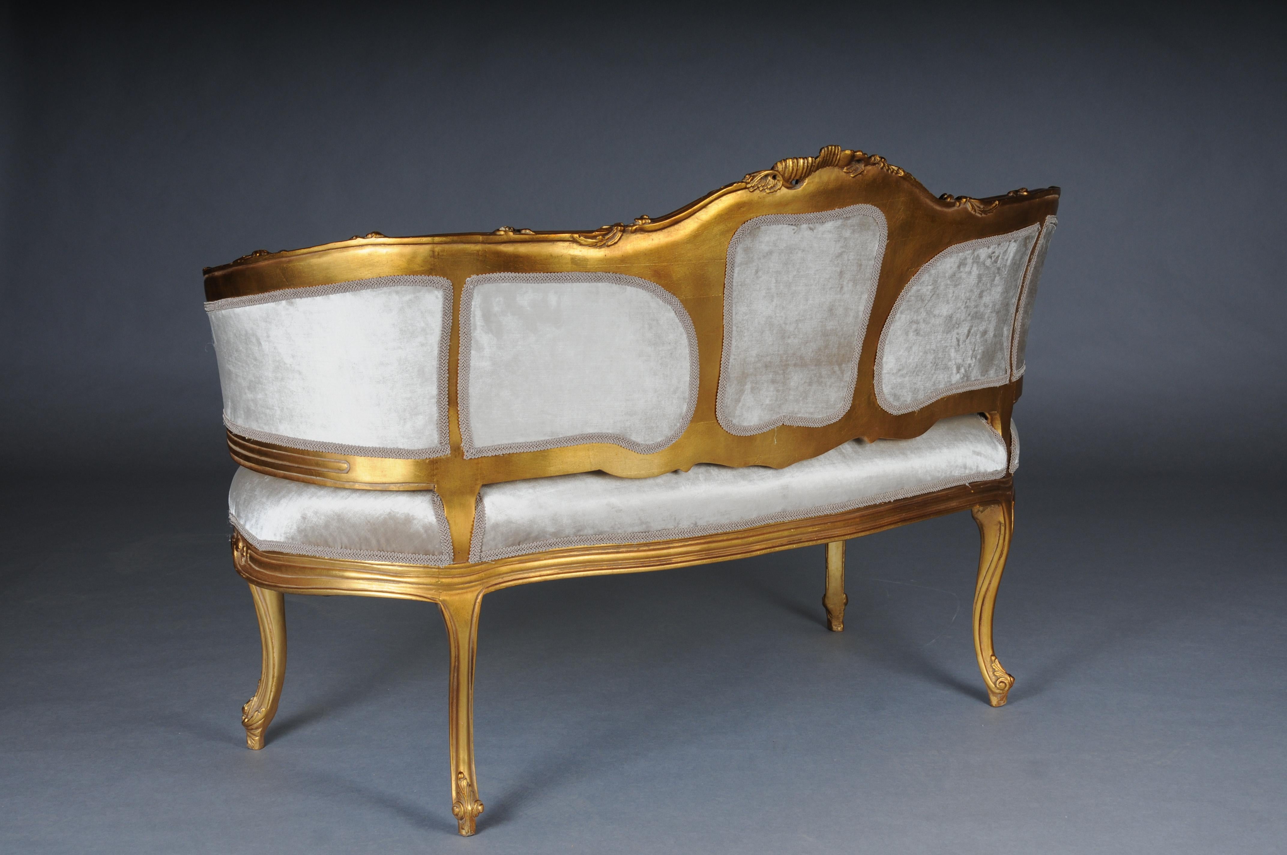 20th Century Royal French lounge sofa/Couch/Bench in Louis XV style, beechwood gold For Sale