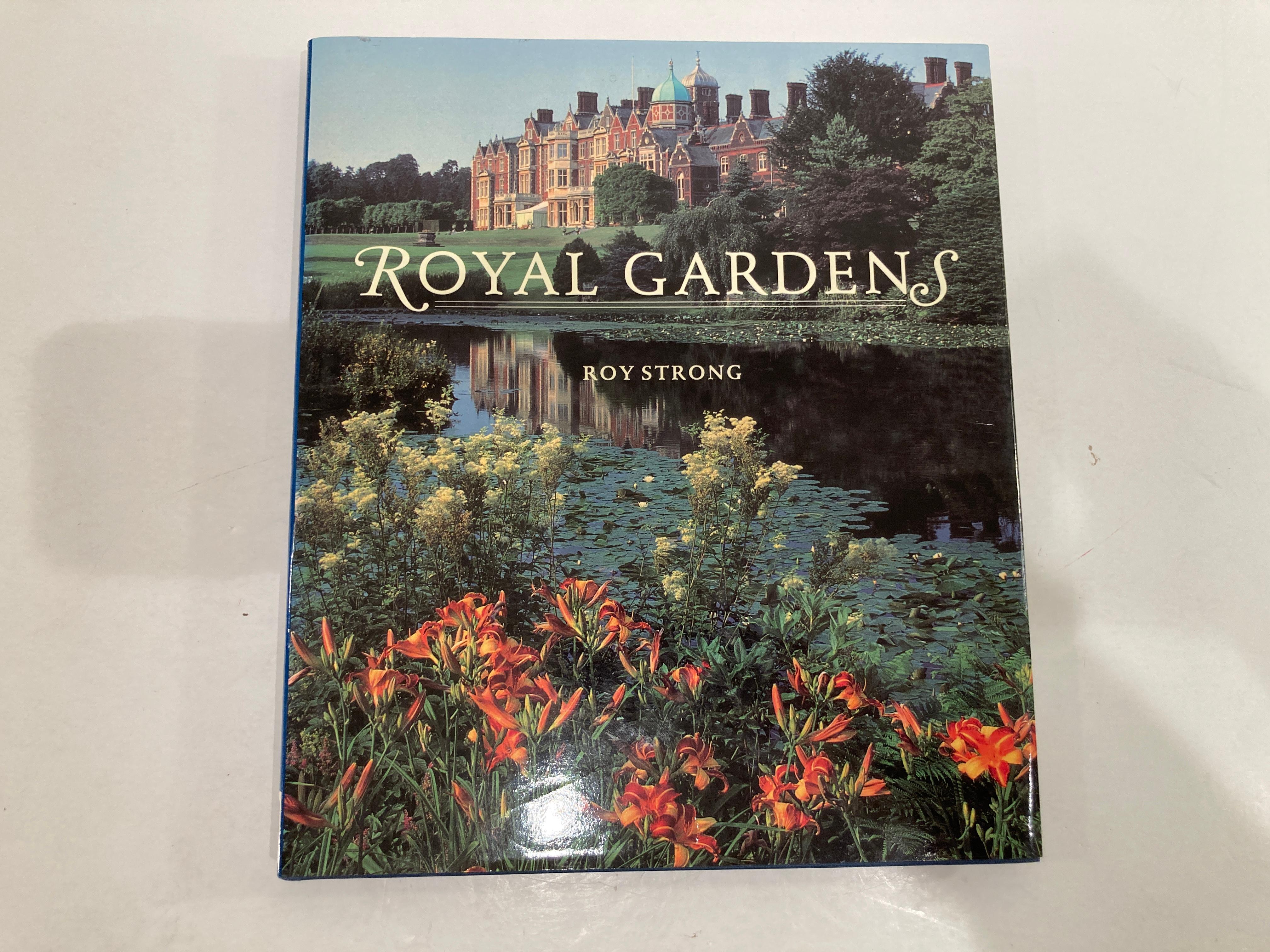 With glorious color photographs, paintings, prints, and original designs, noted historian and author Sir Roy Strong presents Britain's royal gardens of today and yesterday--magnificent designs that reflect the personalities of the kings, queens,