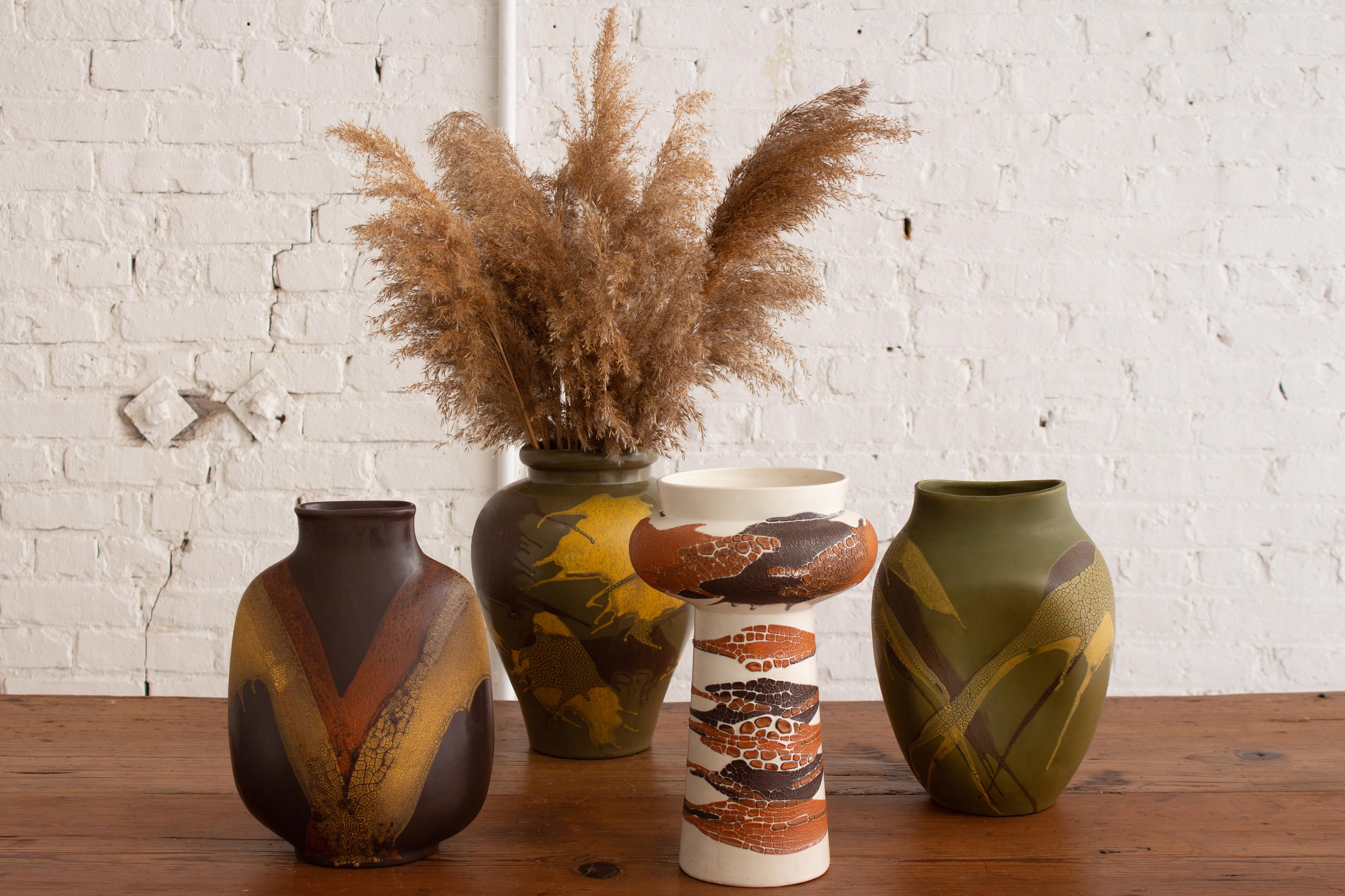Royal Haeger “Earth Wrap” Flask Form Vase For Sale 1