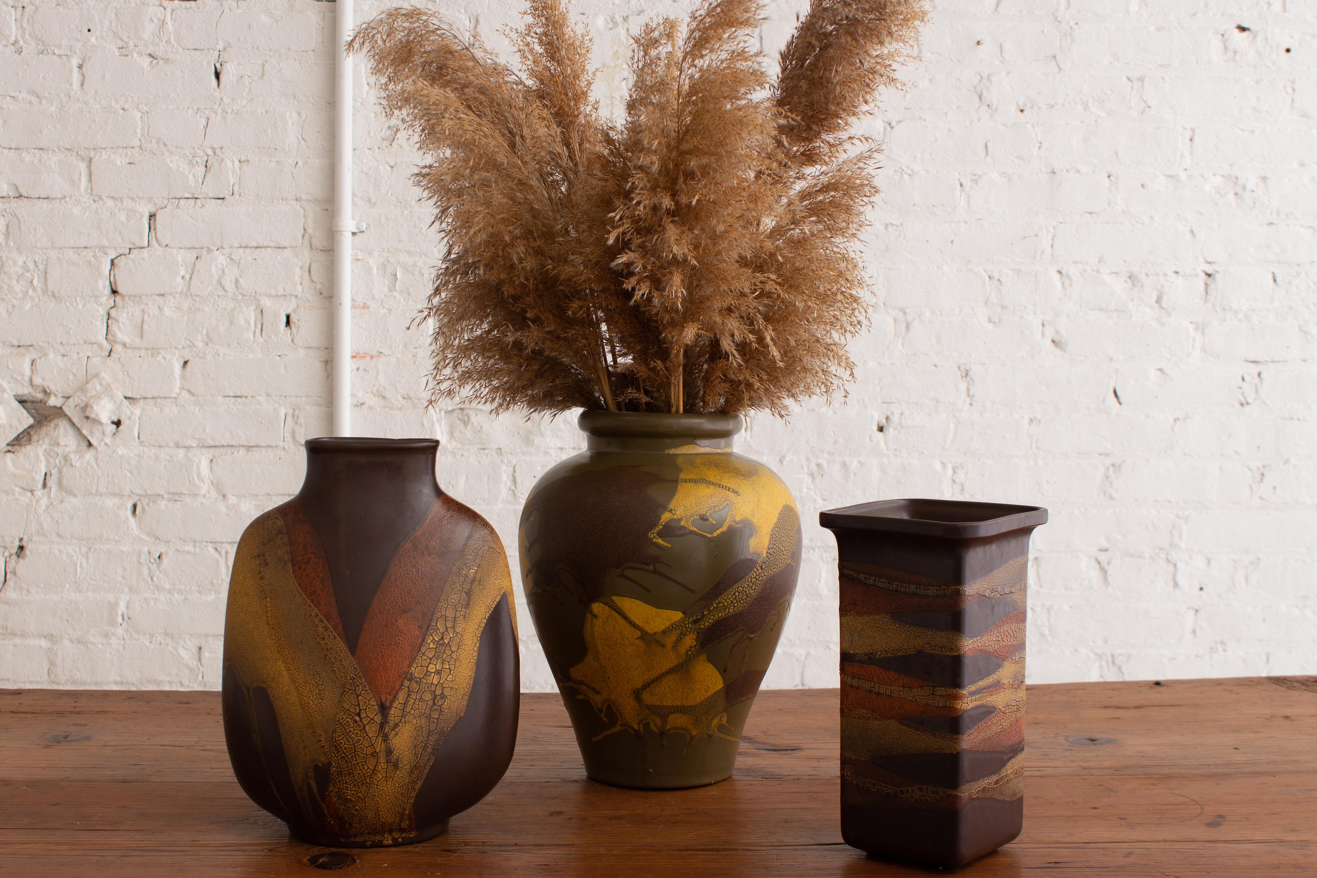 Royal Haeger “Earth Wrap” Geometric Form Vase For Sale 4
