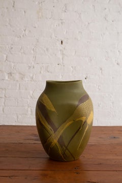 Vase de forme libre organique enveloppant Royal Haeger Earth