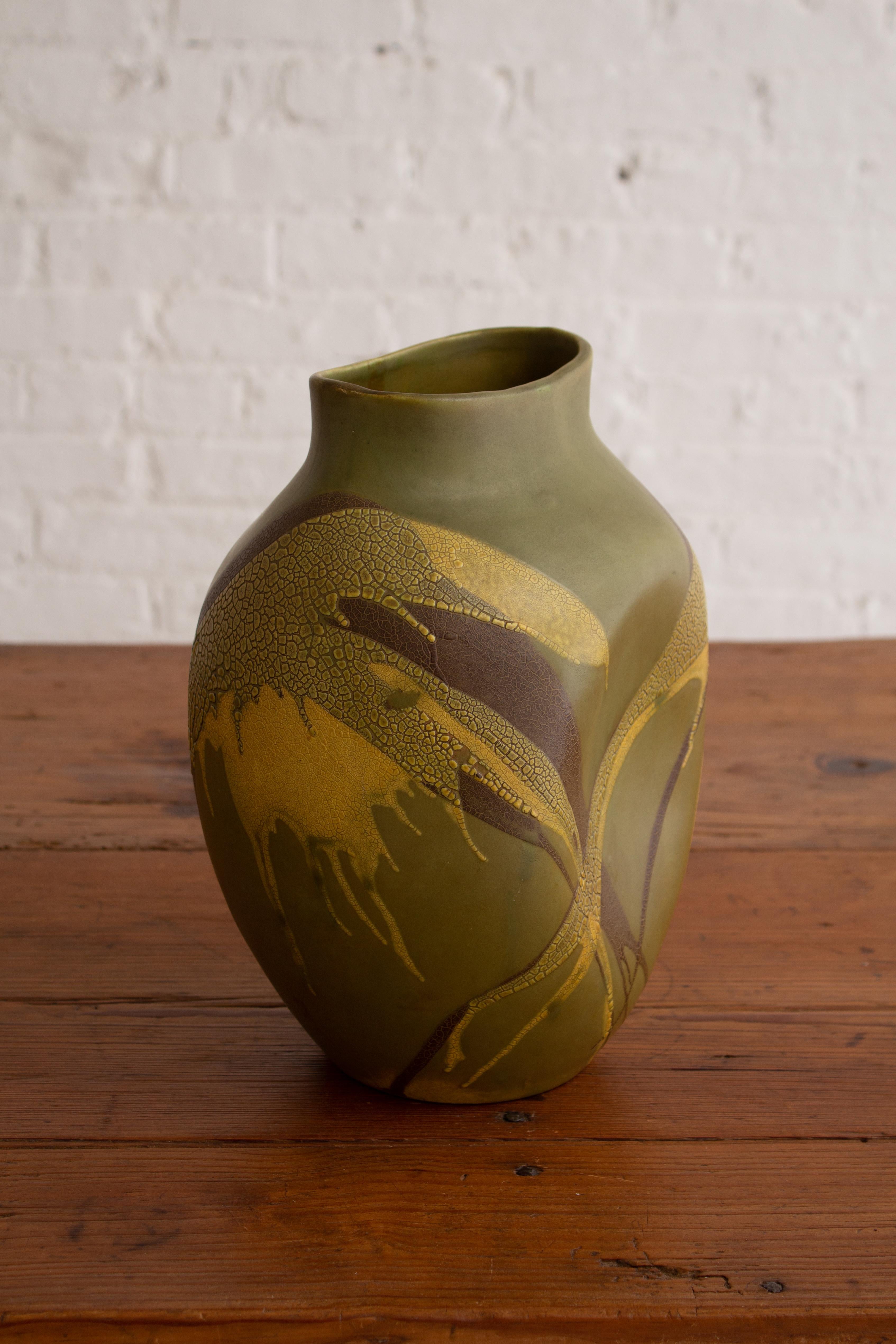 Mid-Century Modern Royal Haeger “Earth Wrap” Organic Free Form Vase For Sale