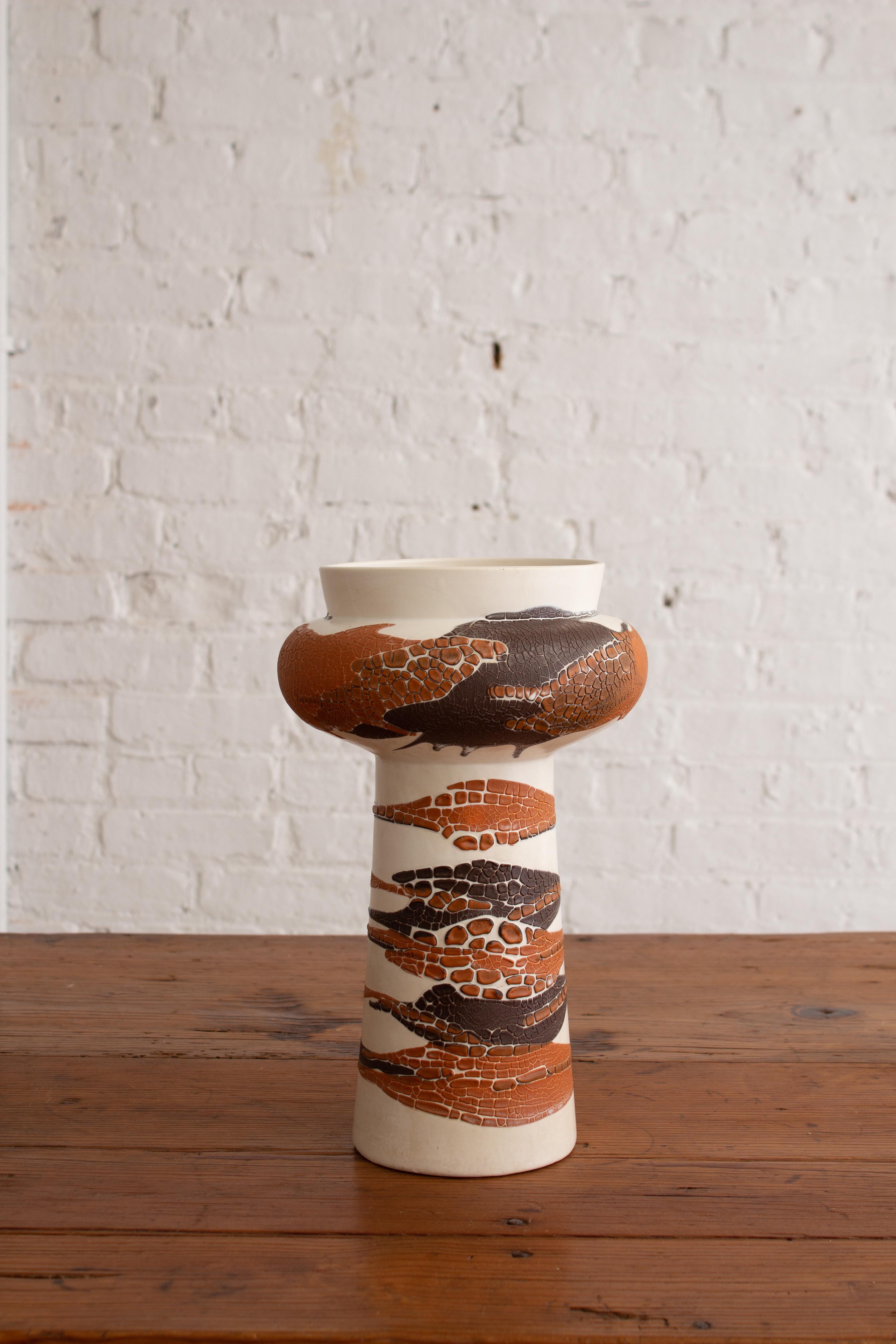 Royal Haeger sculptural form vase from the 