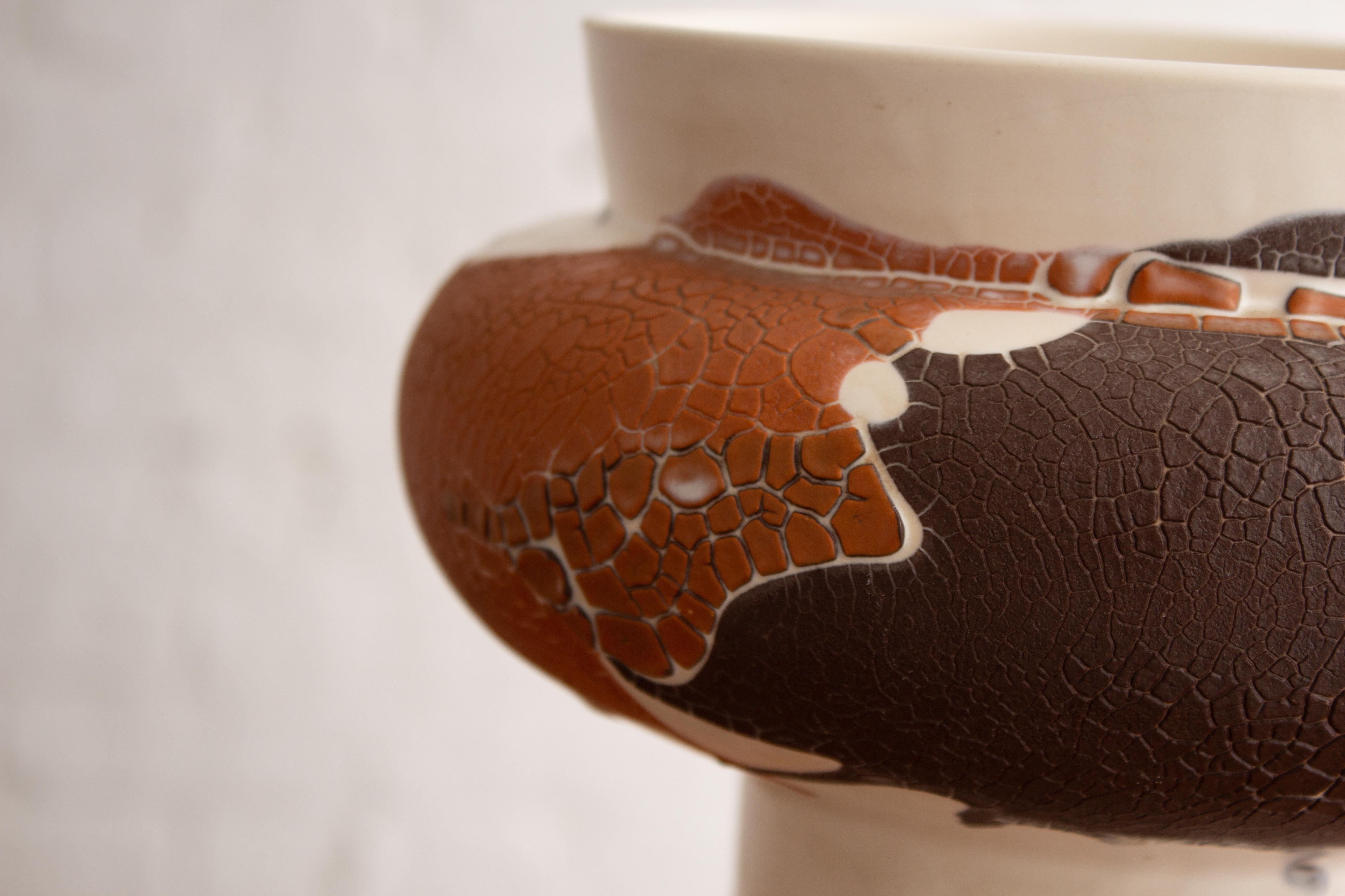 Glazed Royal Haeger “Earth Wrap” Sculptural Form Vase For Sale