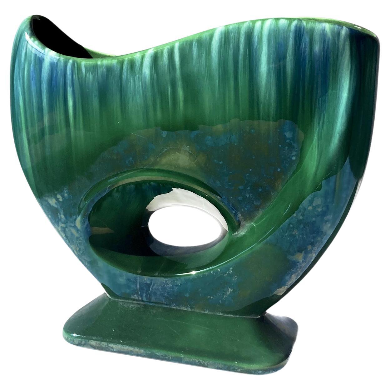 Vase abstrait Royal Haeger vert à glaçure goutte d'eau, années 1960 en vente
