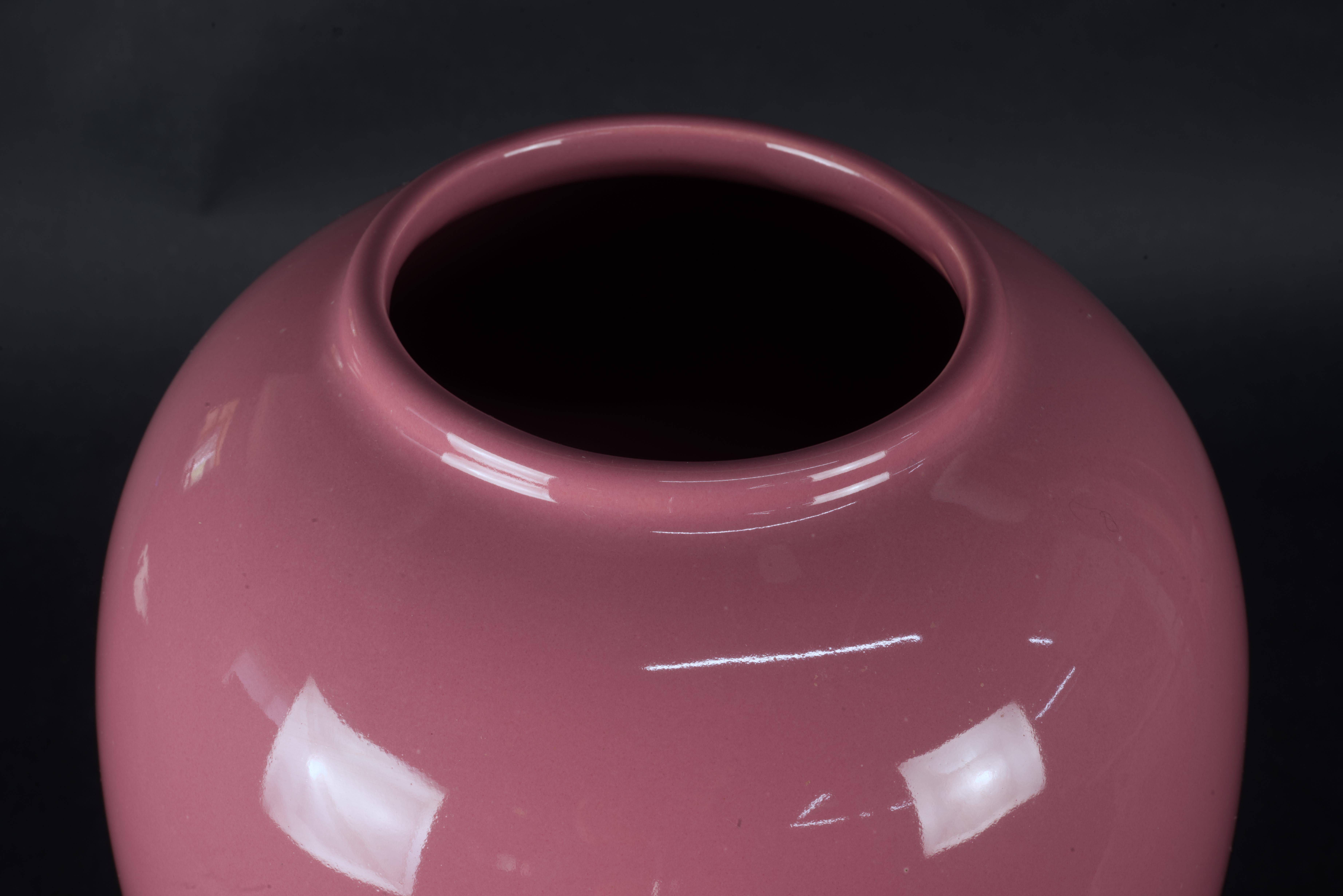 American Royal Haeger Large Mauve Pink Vase For Sale
