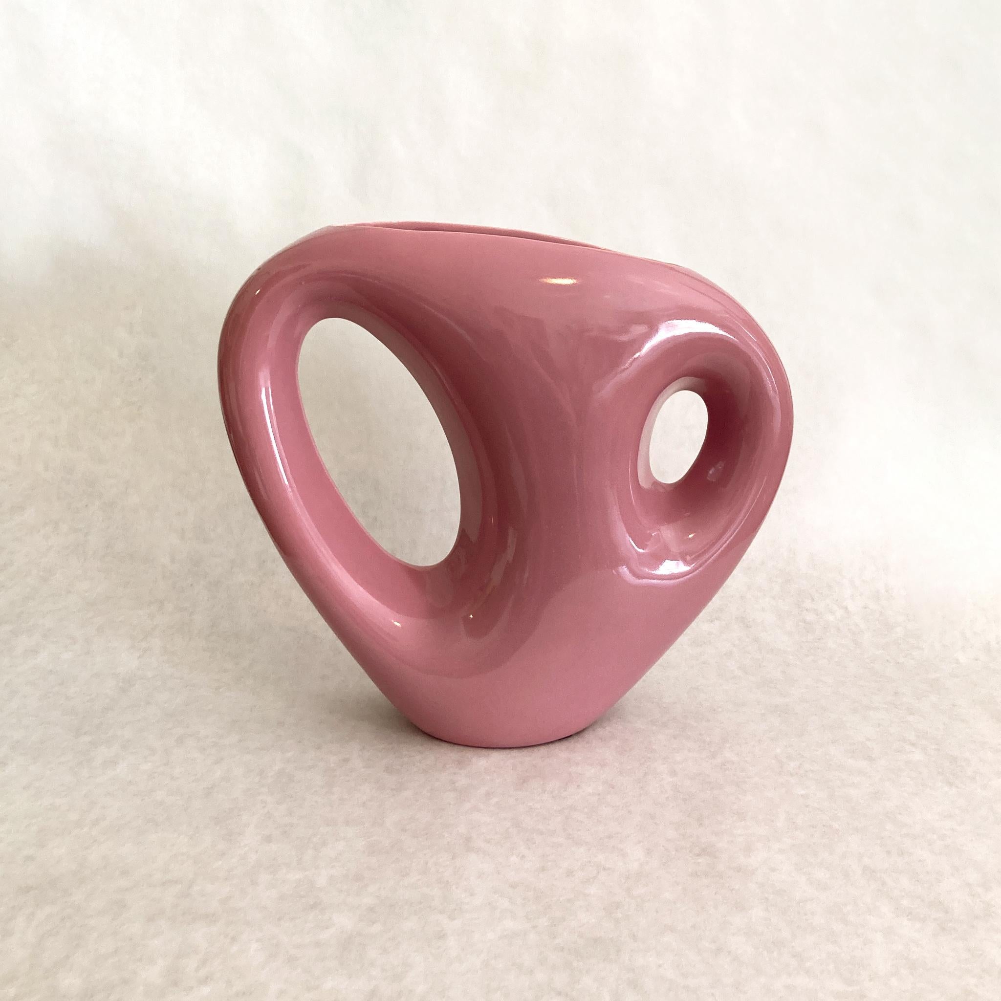 Royal Haeger Mauve Pink Abstract Vase In Good Condition In New York, NY