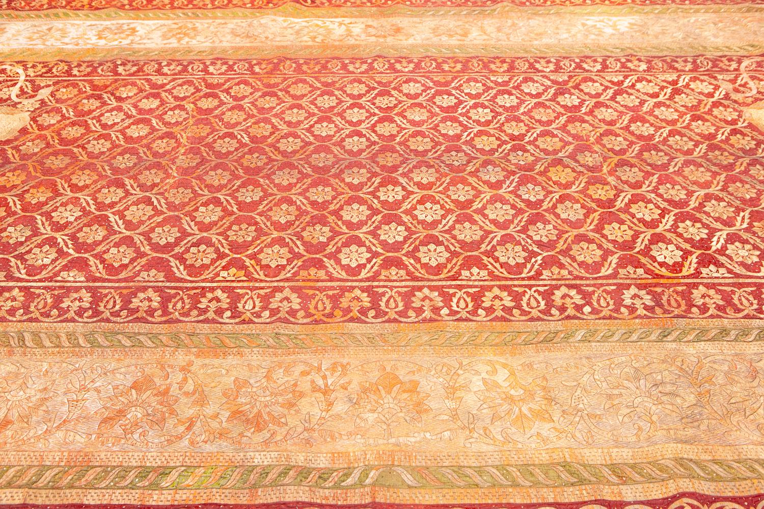 Textile indien royal brodé en velours métallique, 1800-1820 en vente 2