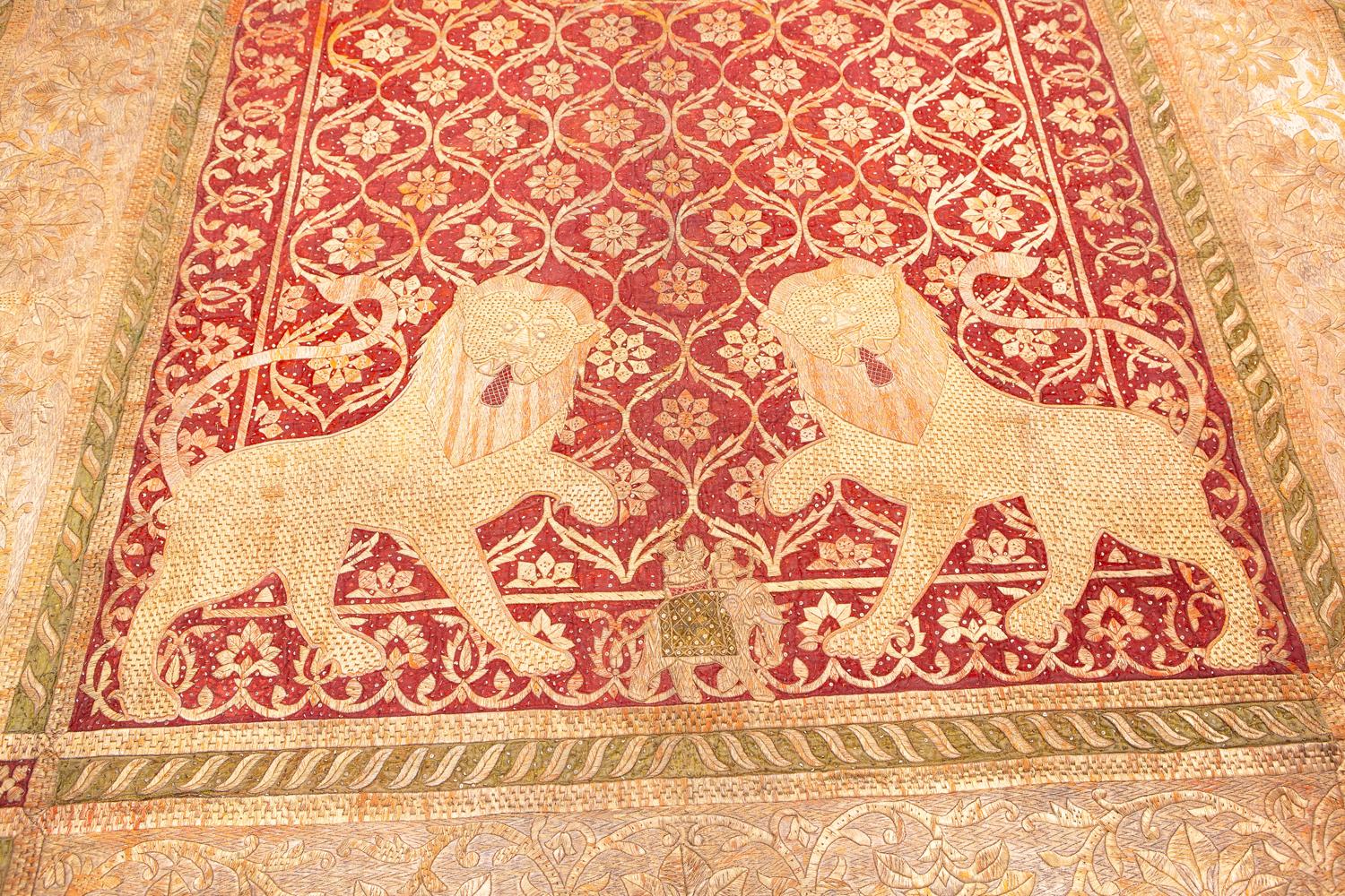 Royal Indian Textile Große Stickerei aus Samt mit Metallfaden, 1800-1820 im Angebot 2