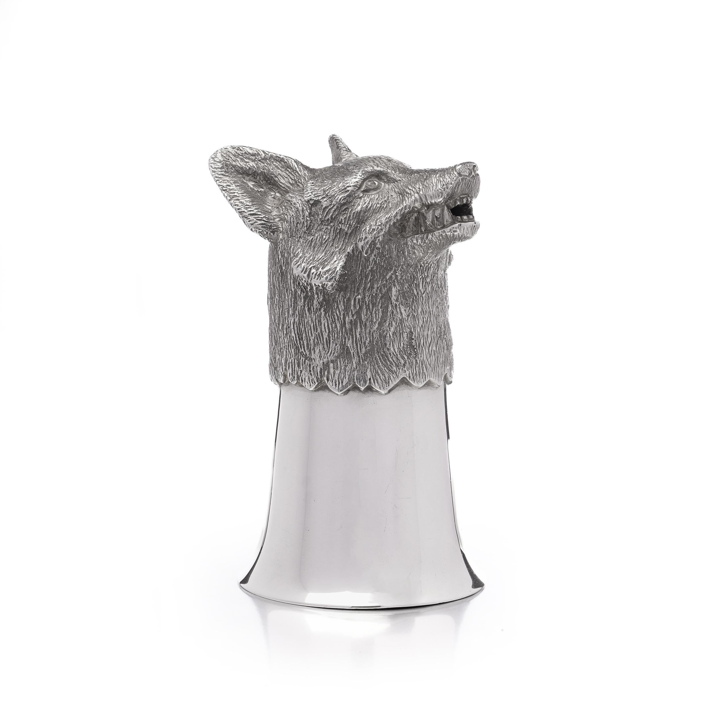 Royal Irish Silver Co. Steigbügelbecher Wolf, Sterling Silber vergoldet, 1972 im Angebot 2
