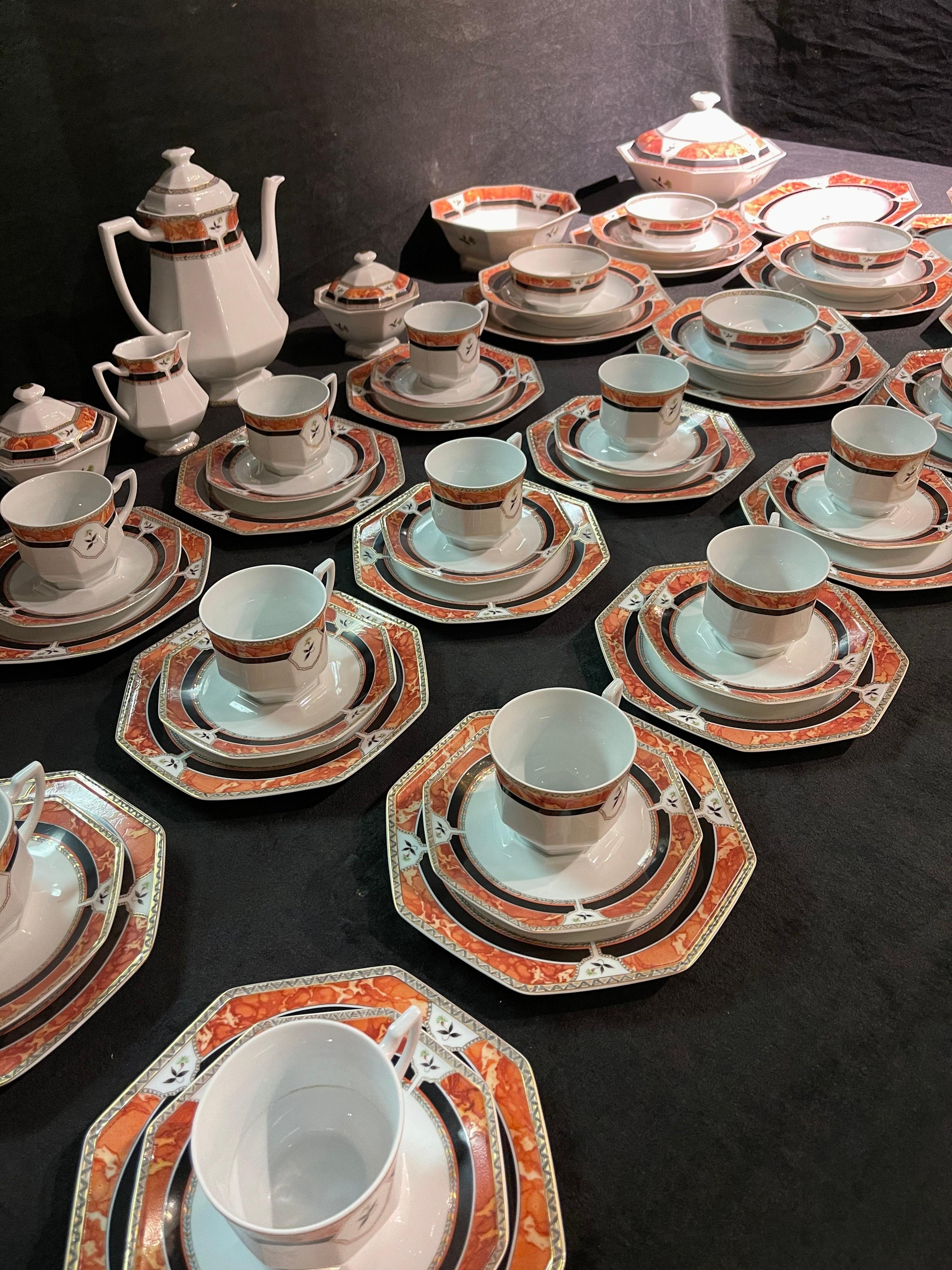 Royal Limoges Hardrien porcelain tea, coffee and dinner service. For Sale 5