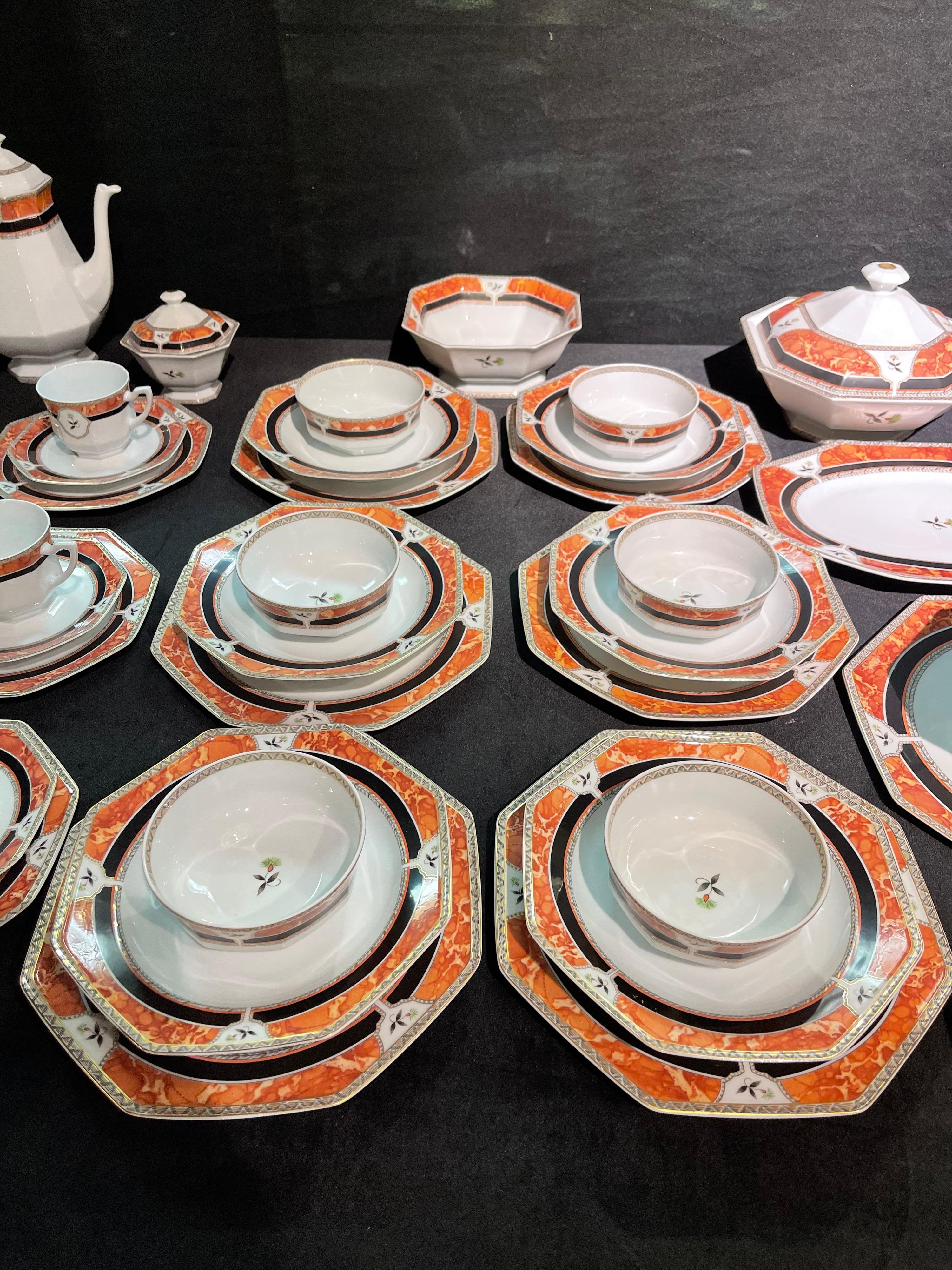 Royal Limoges Hardrien porcelain tea, coffee and dinner service. For Sale 7