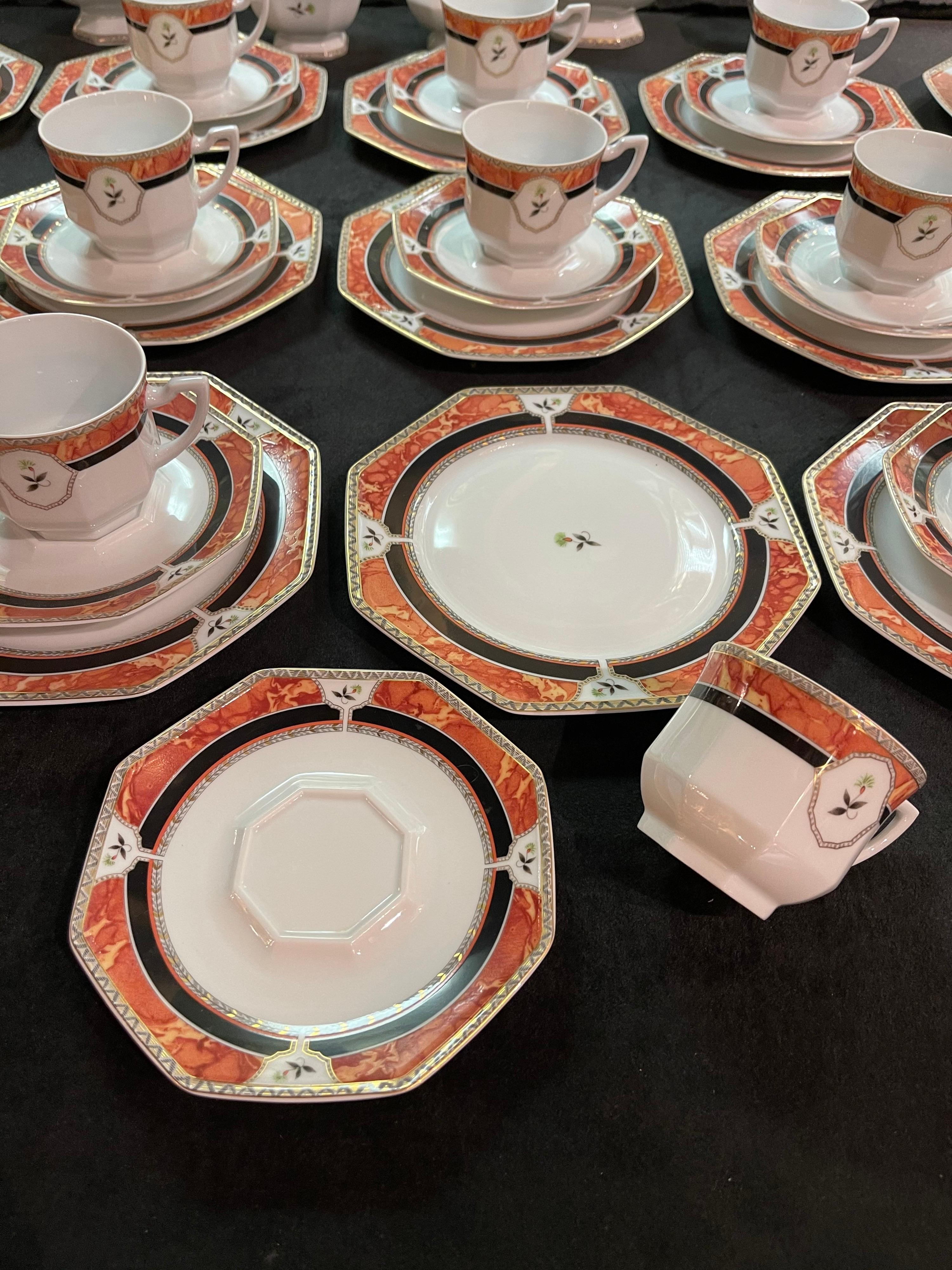 Royal Limoges Hardrien porcelain tea, coffee and dinner service. For Sale 12