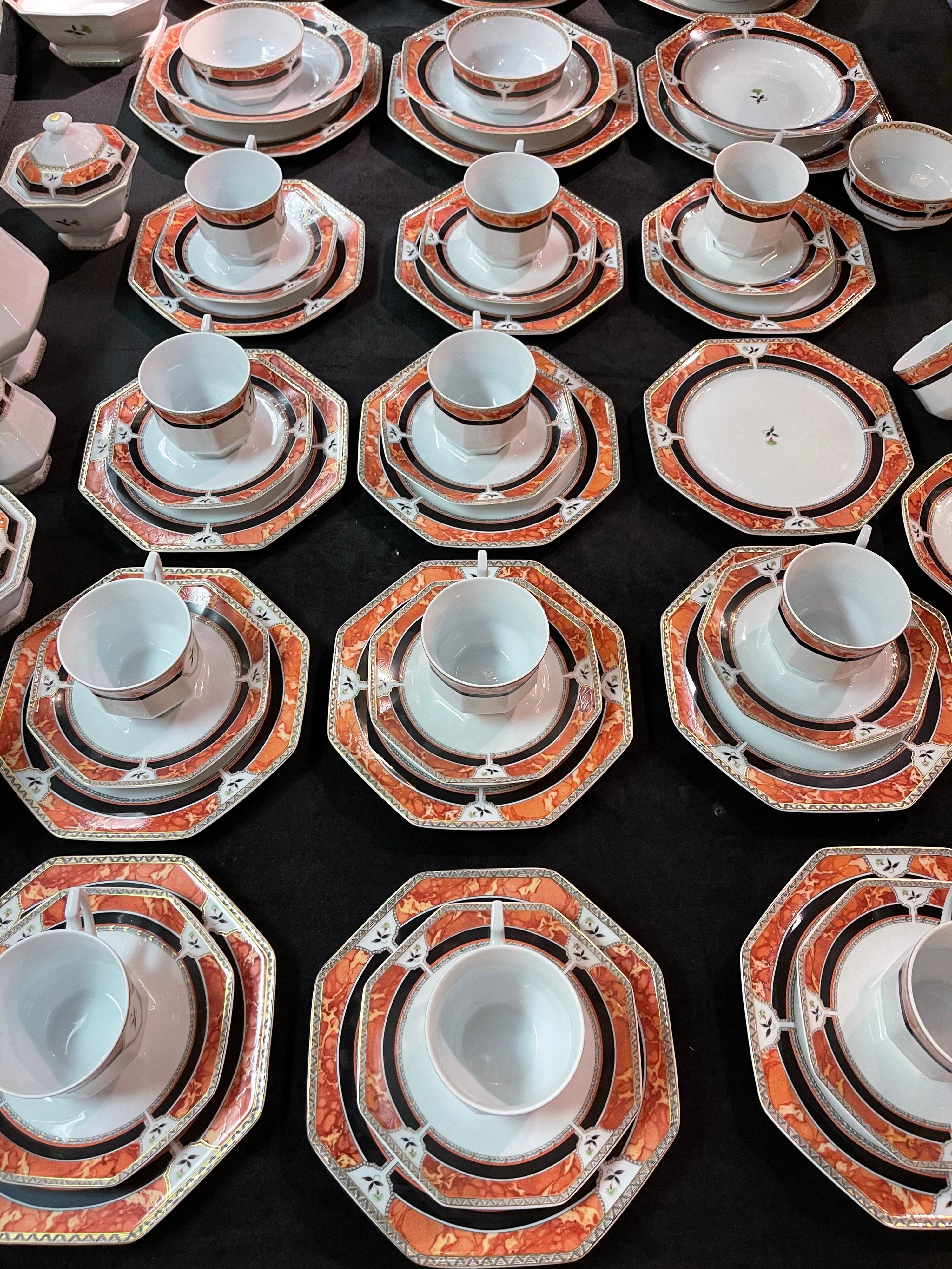 Royal Limoges Hardrien porcelain tea, coffee and dinner service. For Sale 13