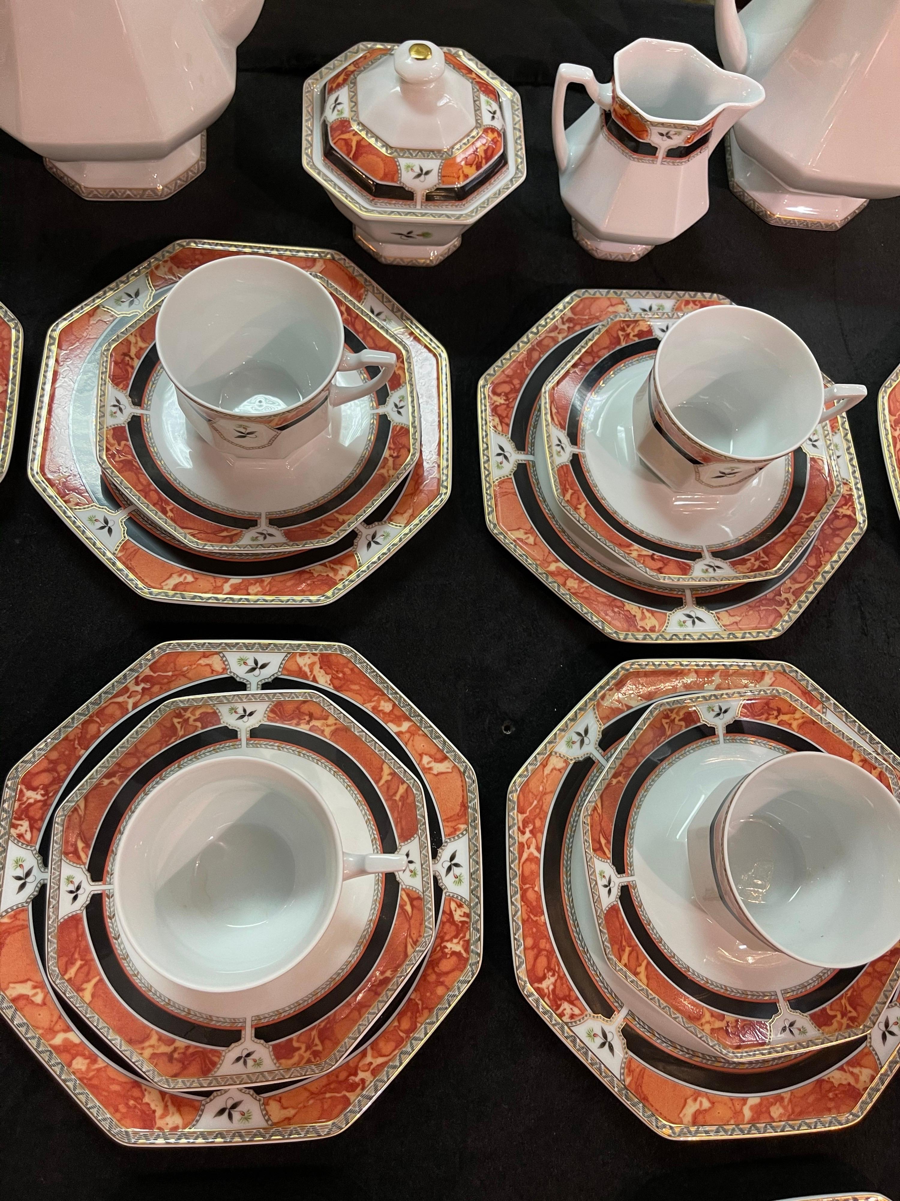 Royal Limoges Hardrien porcelain tea, coffee and dinner service. For Sale 14