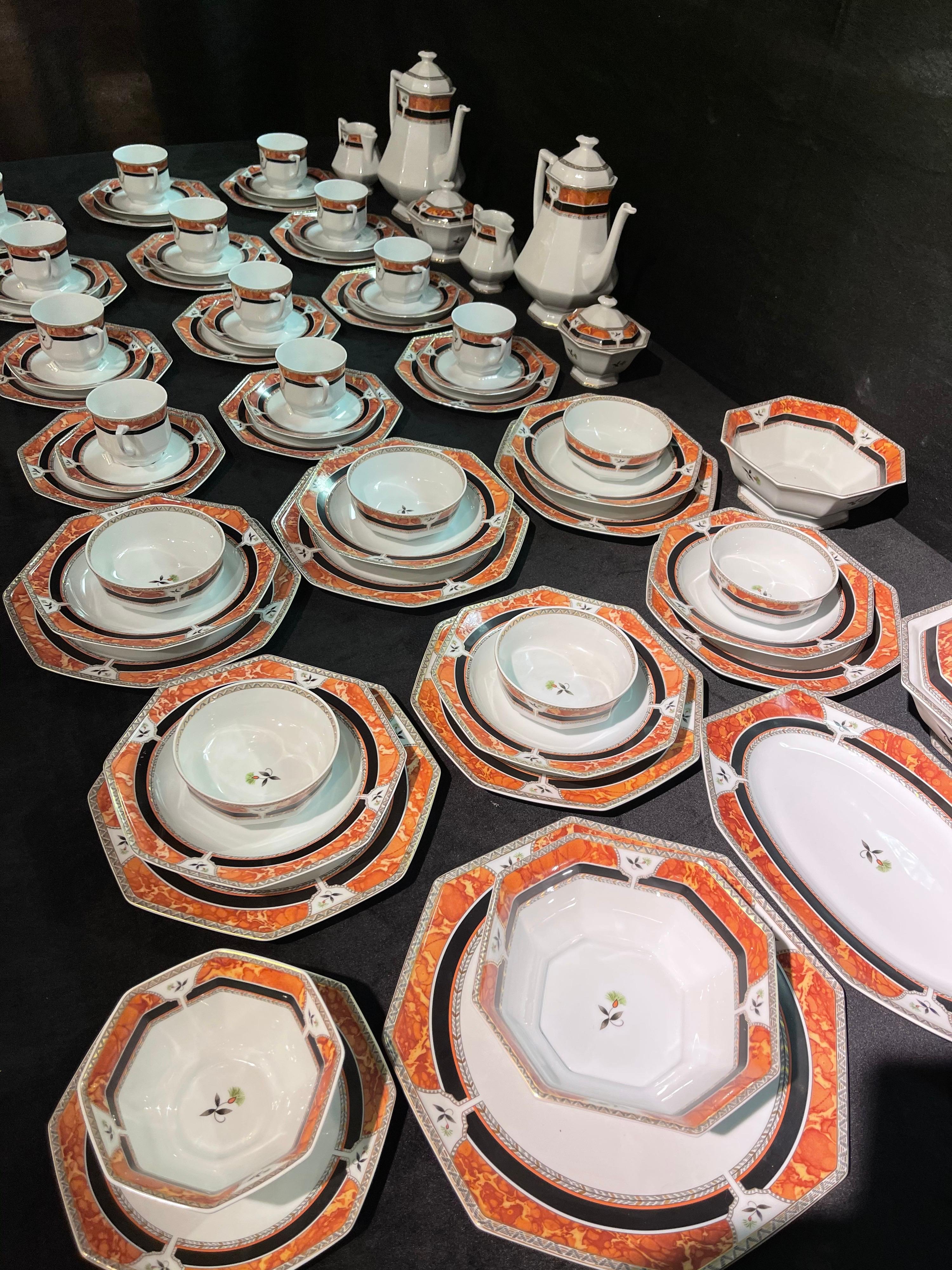 Porcelain Royal Limoges Hardrien porcelain tea, coffee and dinner service. For Sale