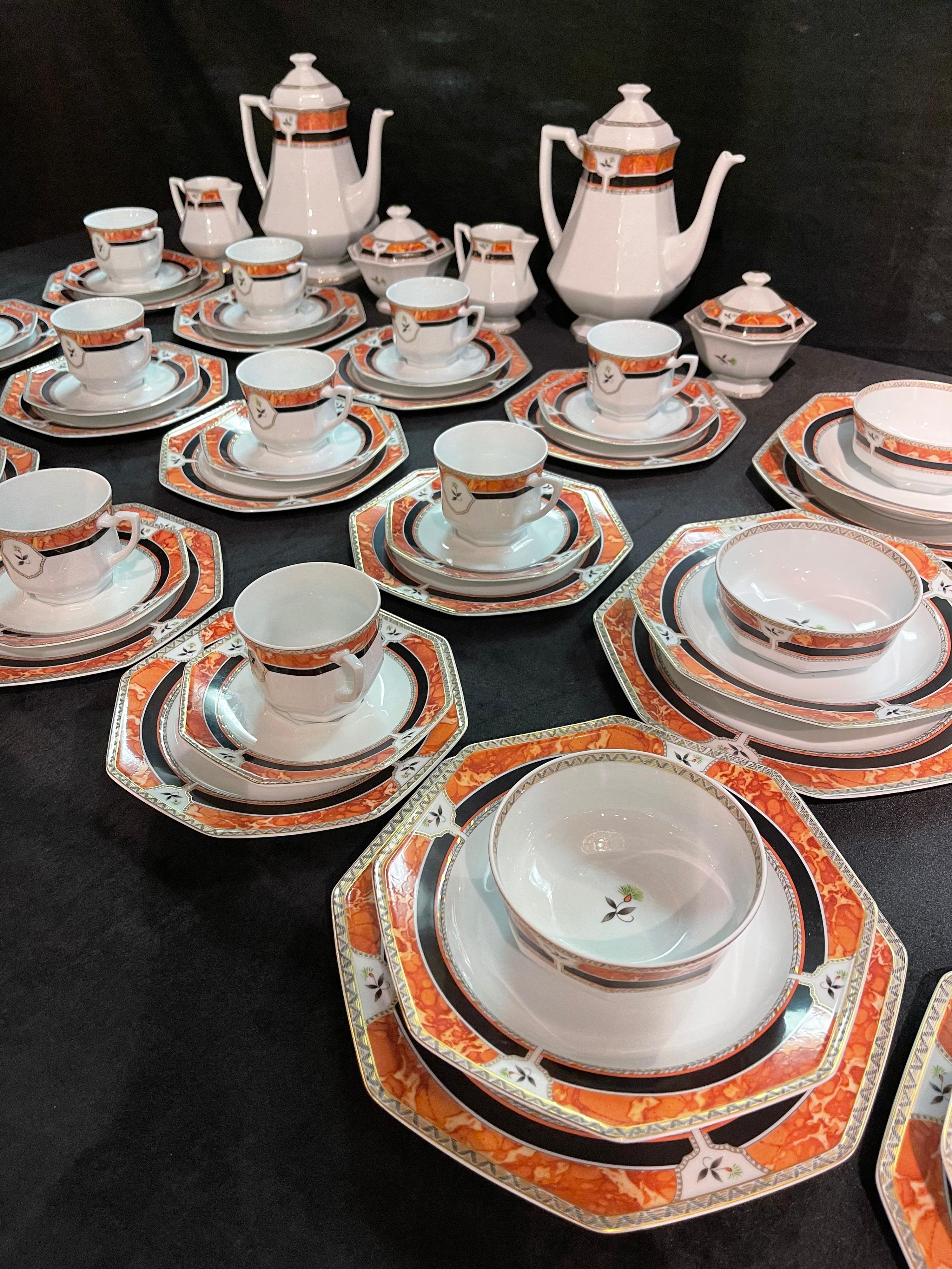 Royal Limoges Hardrien porcelain tea, coffee and dinner service. For Sale 3