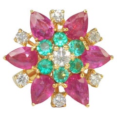 Vintage Royal Natural ruby emerald brilliant cut diamond 18K gold statement ring