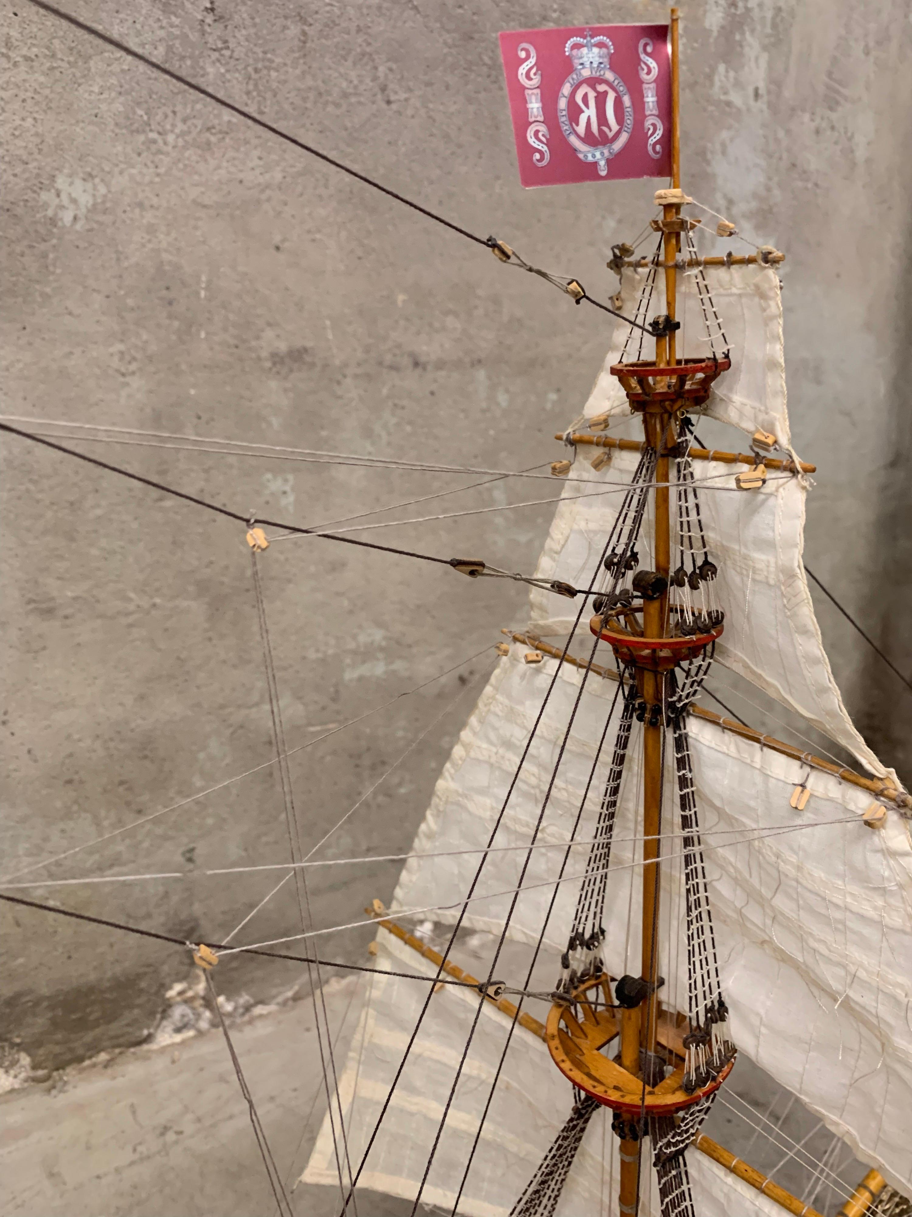Royal Navy Sovereign of the Seas 1637, Grand Ship Model, Wood, Bronze 10