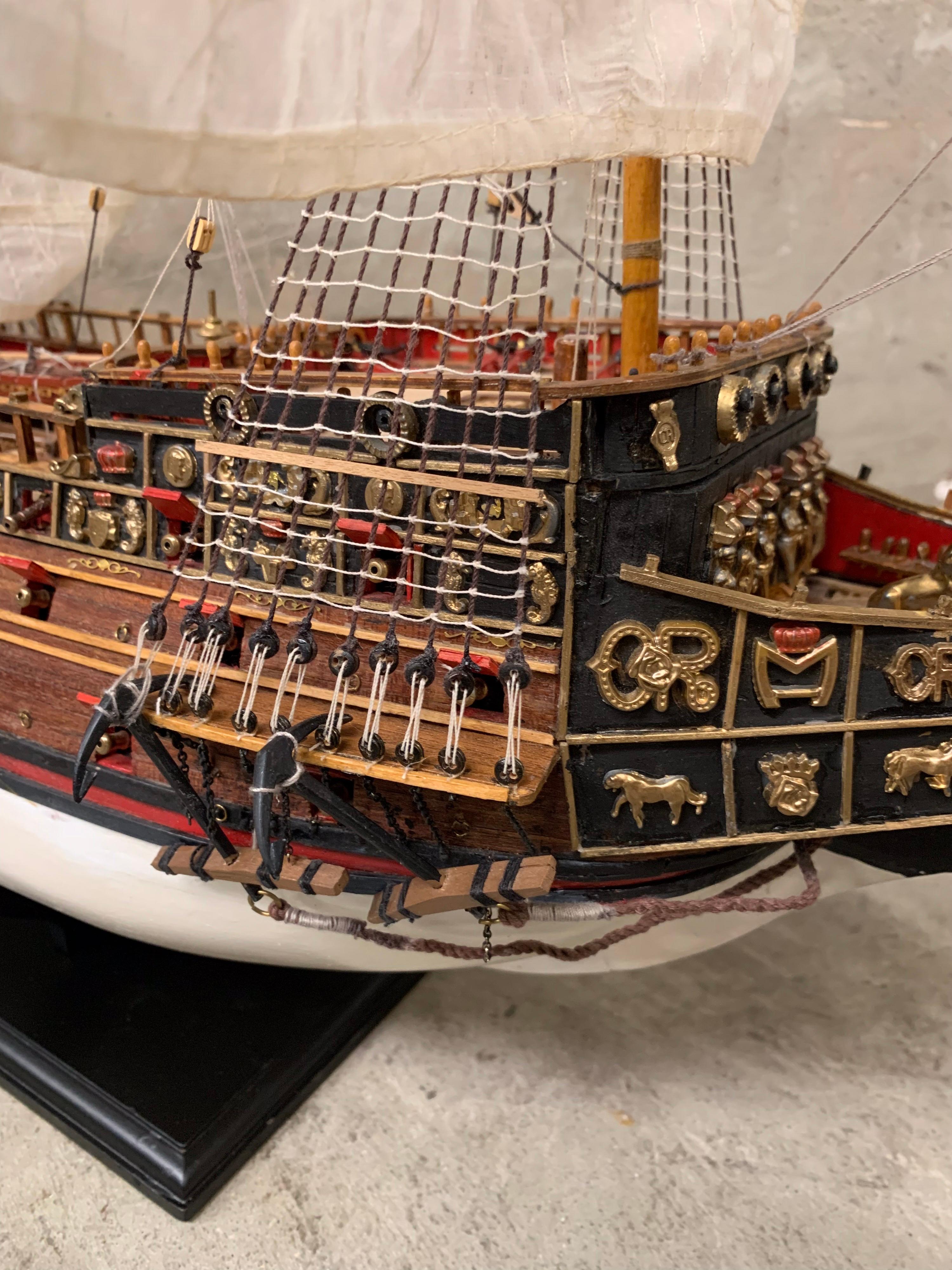 Royal Navy Sovereign of the Seas 1637, Großes Schiffsmodell, Holz, Bronze (Sonstiges)