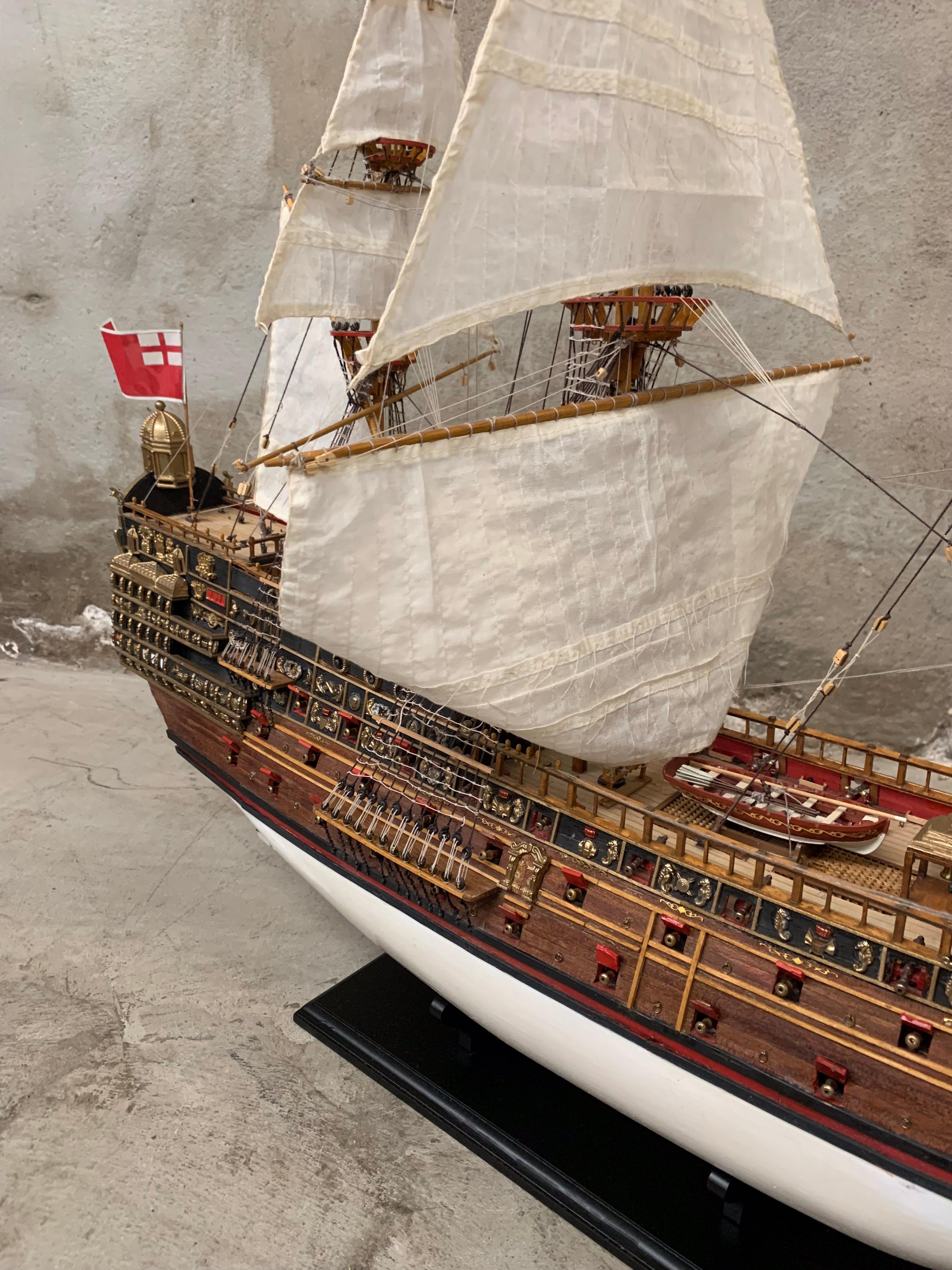 Royal Navy Sovereign of the Seas 1637, Großes Schiffsmodell, Holz, Bronze (Metall)