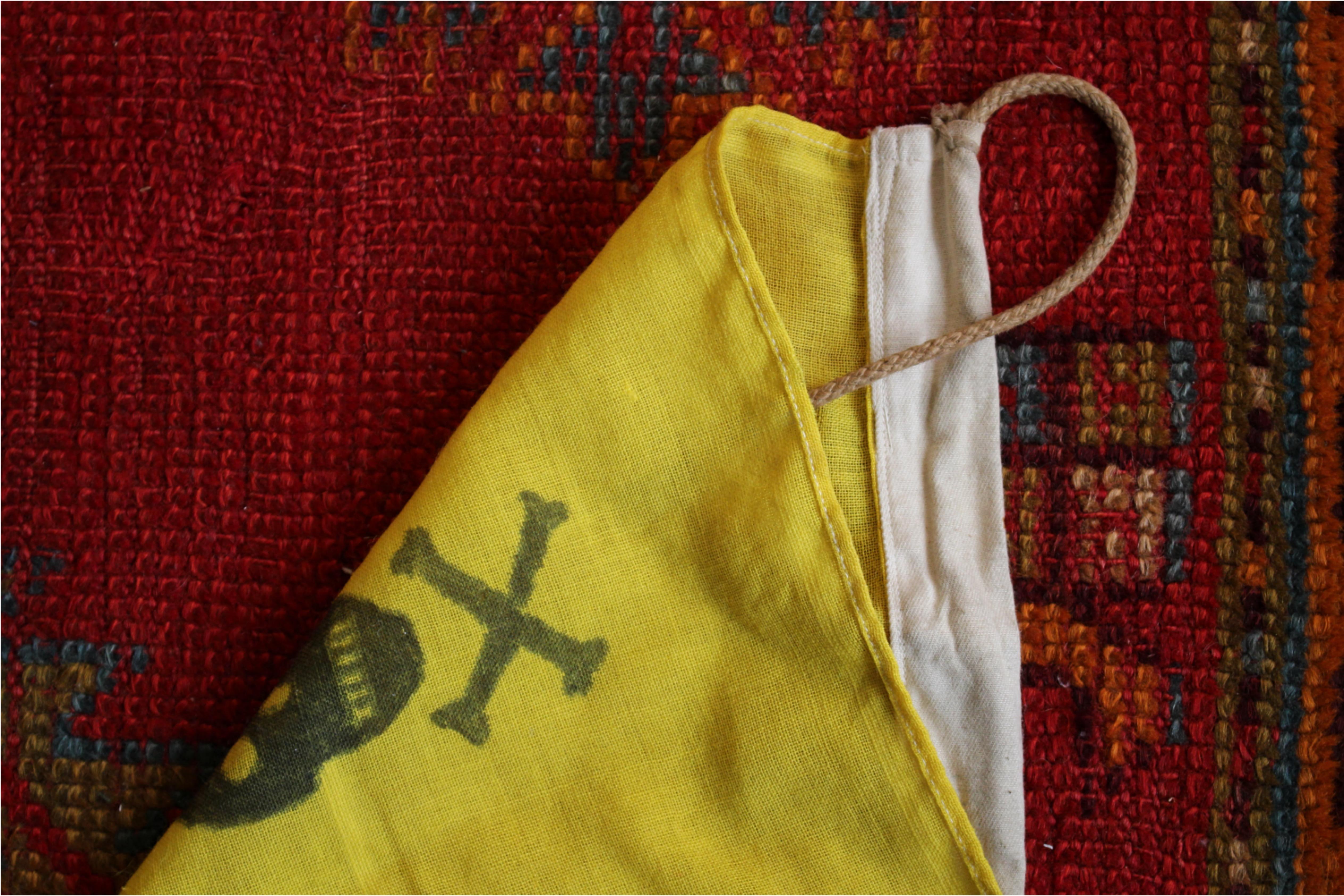 Royal Navy Yellow Jack Ensign Sailors Jolly Roger Skull & Crossbones Flag 1