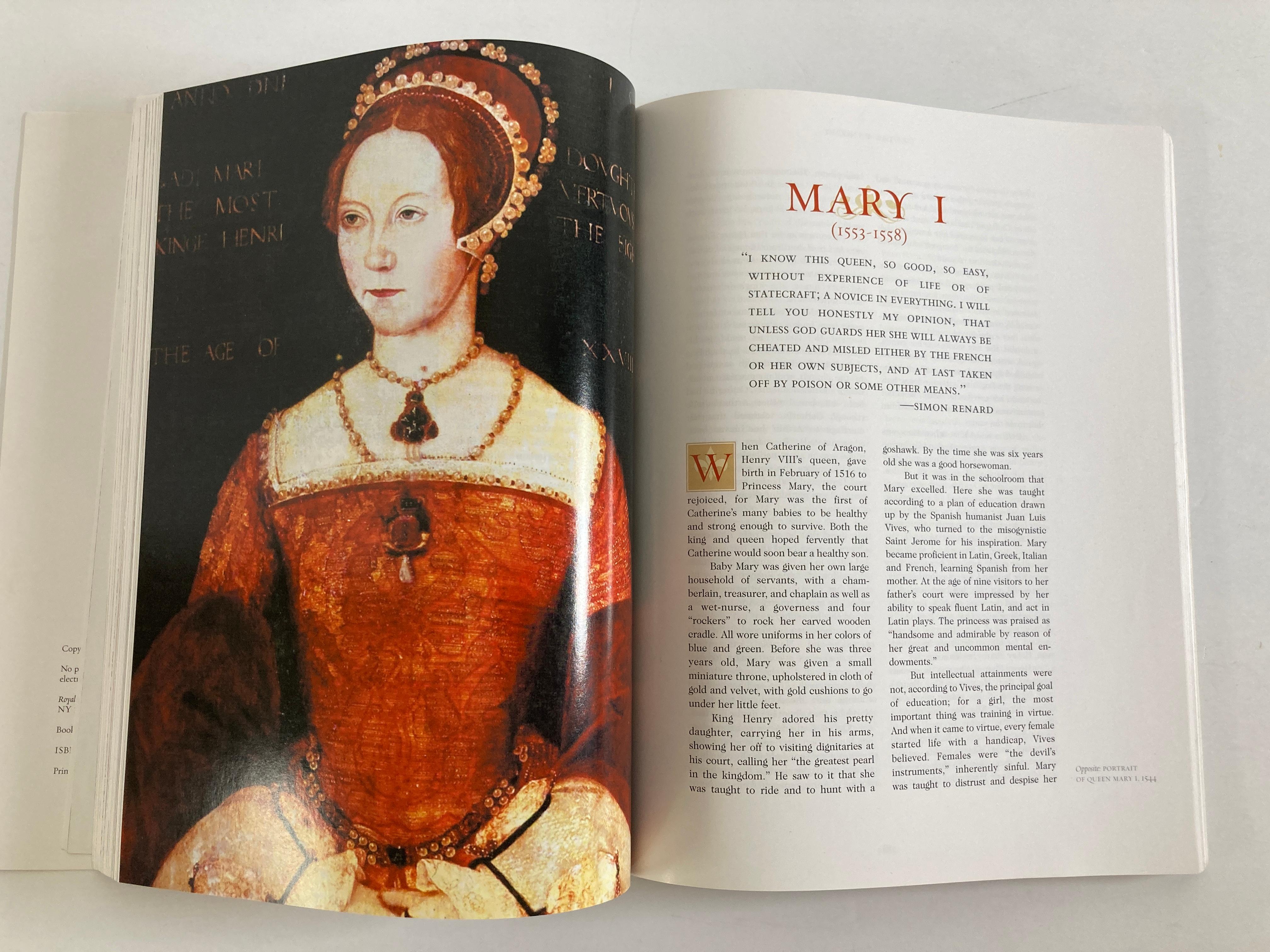 Papier Livre « Royal Panoply Brief Lives of the English Monarchs » (Les vies des Monarchs anglais par Carolly Erickson) en vente