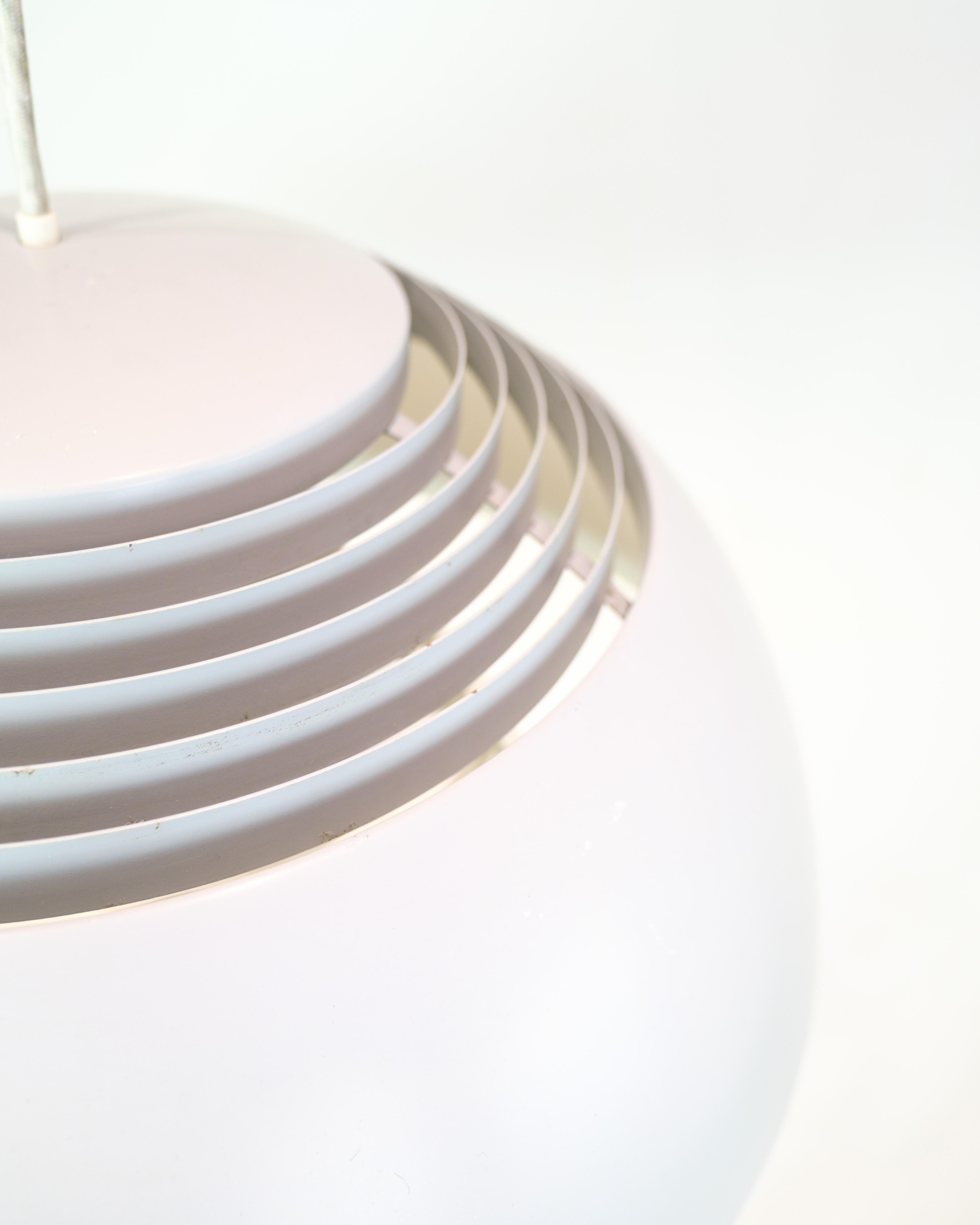 Danois Pendentif Royal en gris, en aluminium et en acier par Arne Jacobsen dans les années 1960 en vente