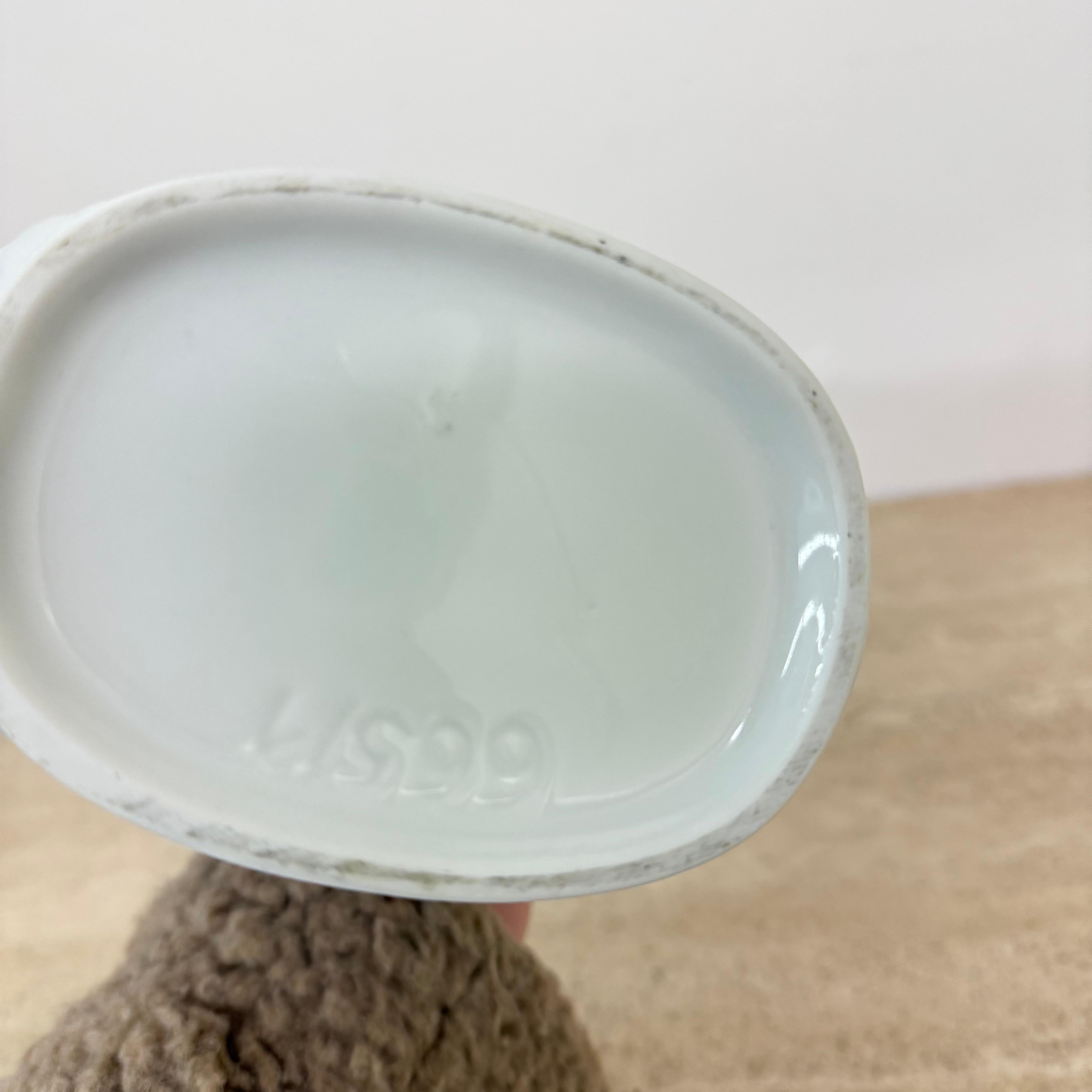 Vaso in bisquit di Royal Porcelain KPM Germania in vendita 10