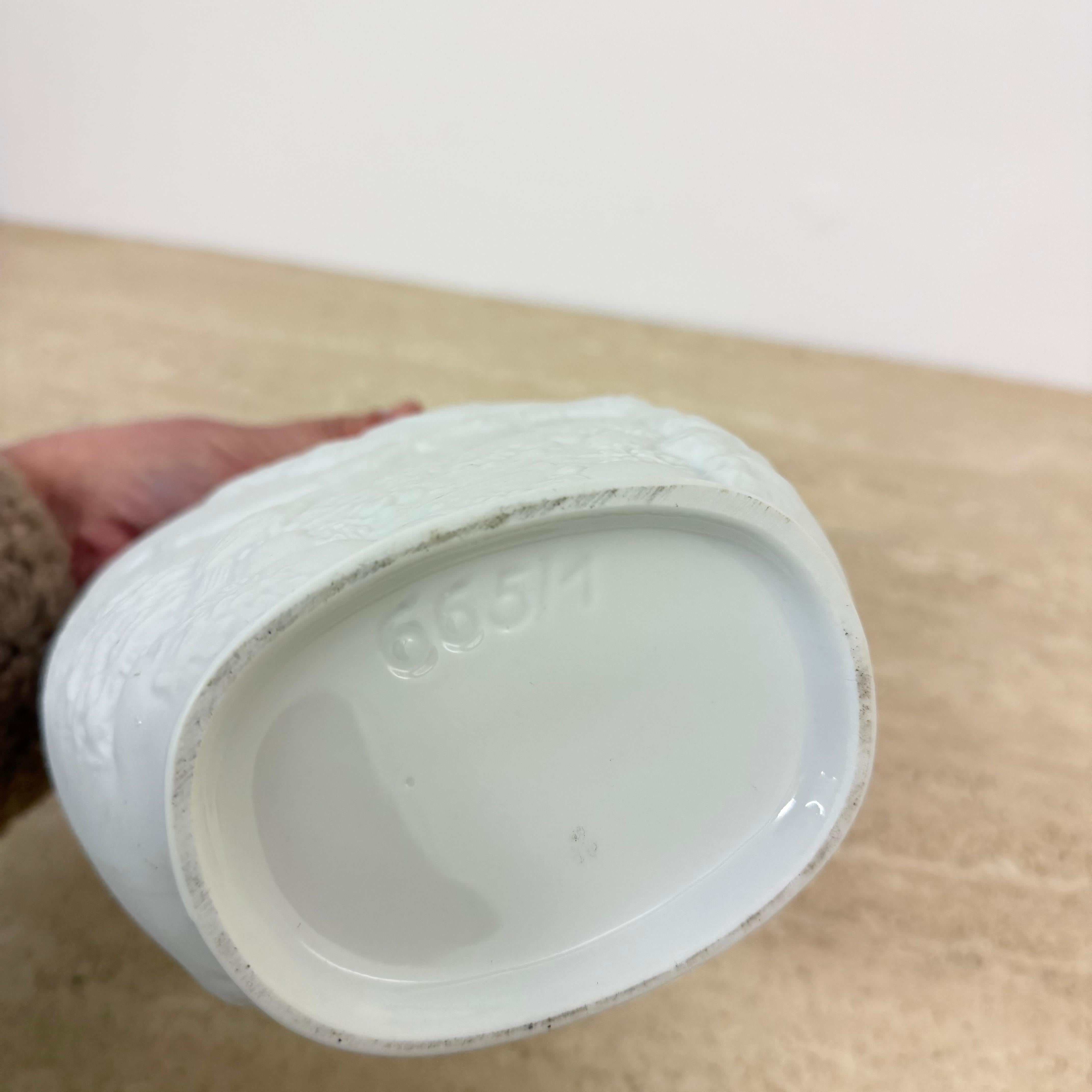 Vaso in bisquit di Royal Porcelain KPM Germania in vendita 11