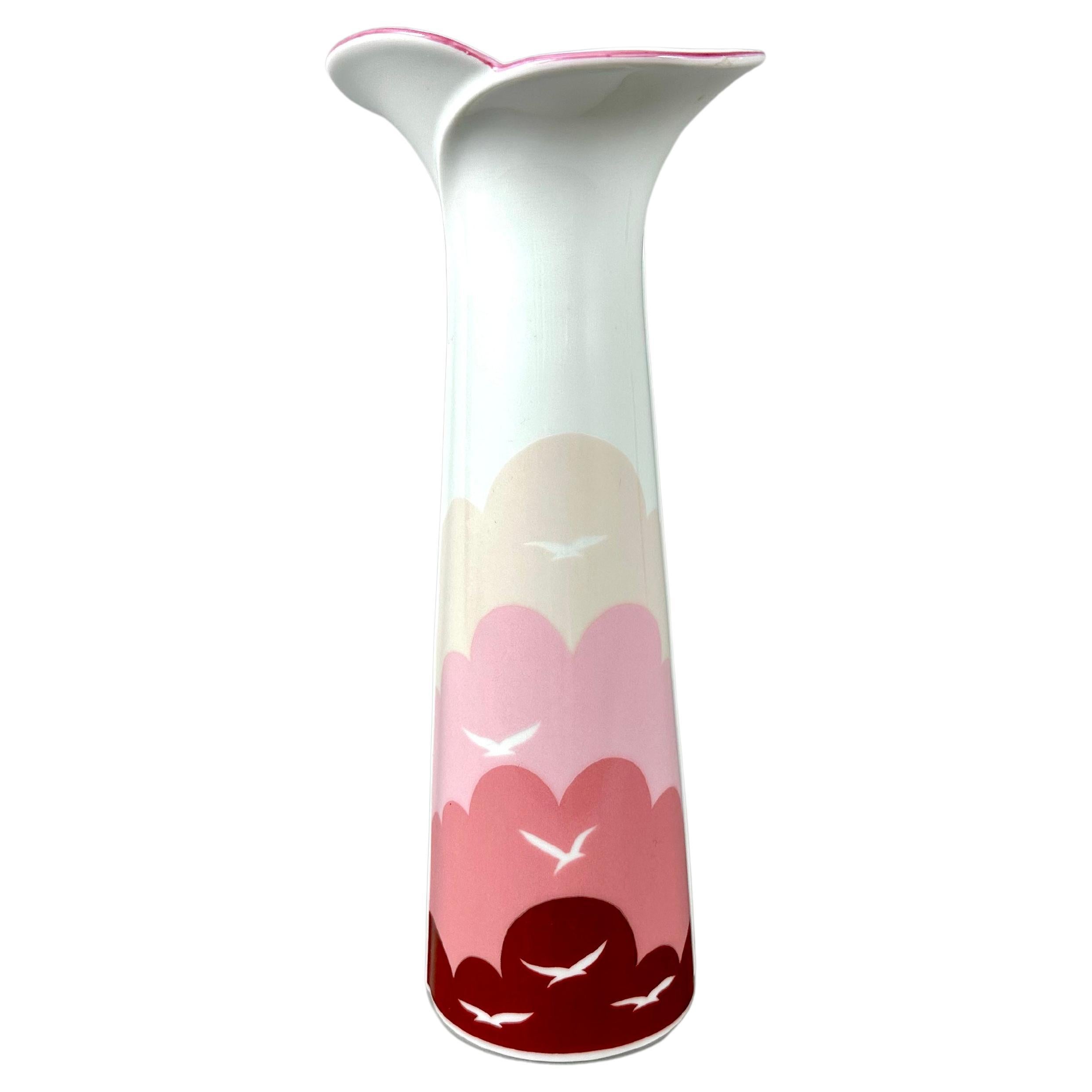 Royal Porzellan KPM Pink and White Mid Century Porcelain Vase, Bavaria