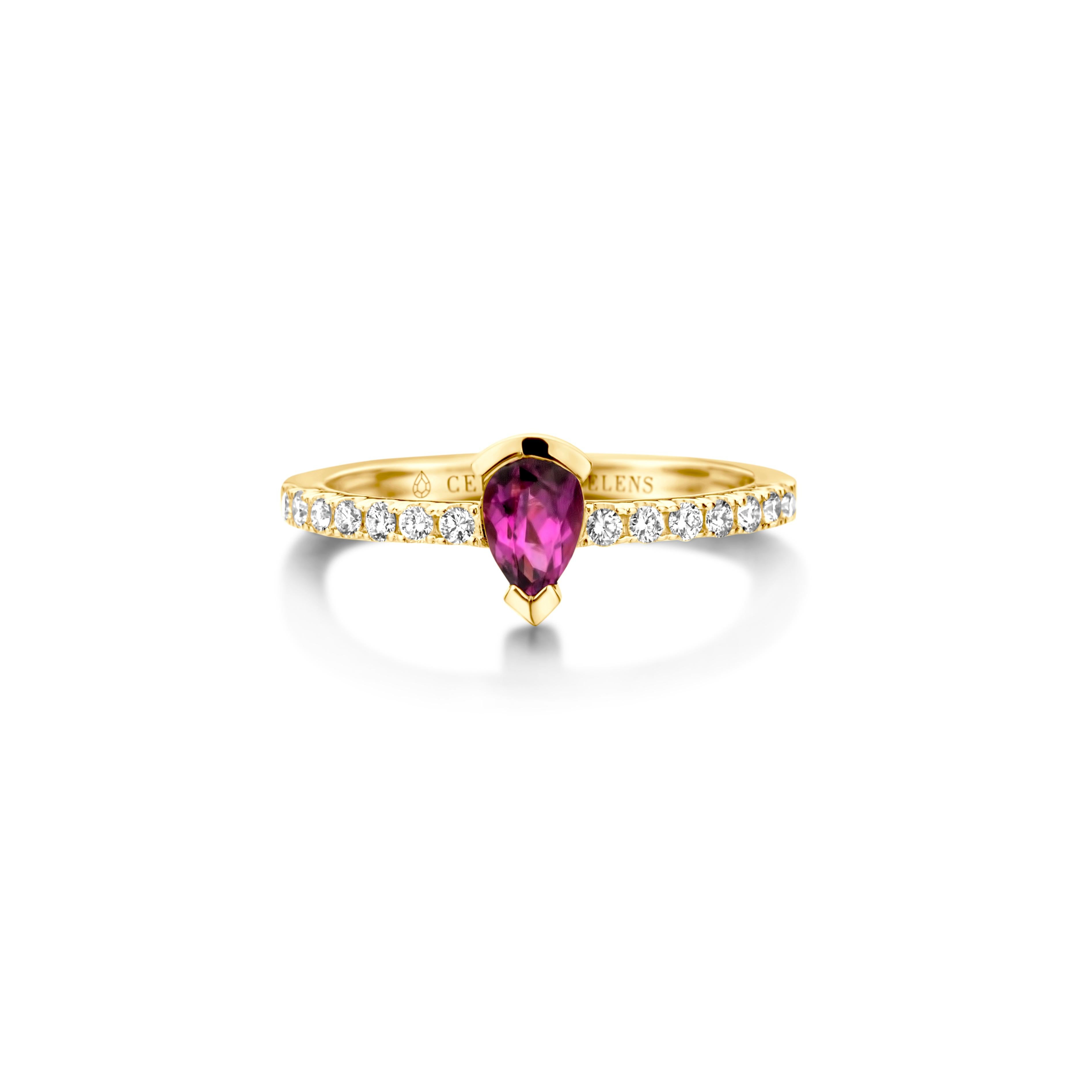 Adeline Straight ring in 18Kt rose gold set with a pear-shaped royal purple garnet and 0,24 Ct of white brilliant cut diamonds - VS F quality. Also, available in yellow gold and white gold. Celine Roelens, a goldsmith and gemologist, is specialized