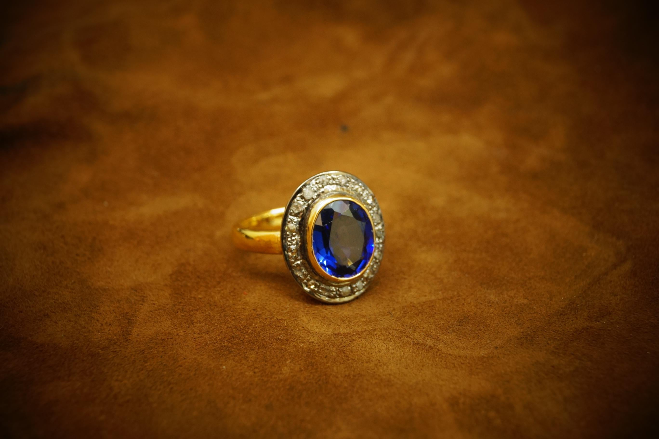 Round Cut Royal Ring Natural uncut diamonds sterling silver Blue Sapphire statement ring For Sale