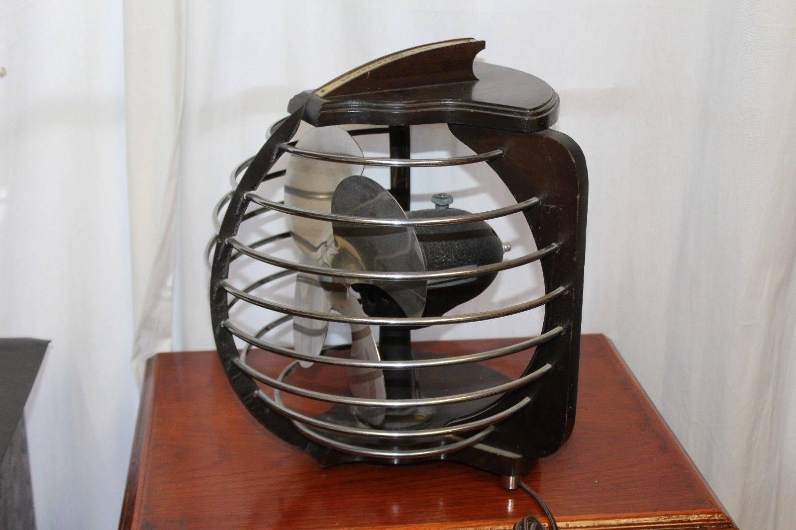 Metal Royal Rochester Art Deco Electric Vintage Table Fan, 1930s