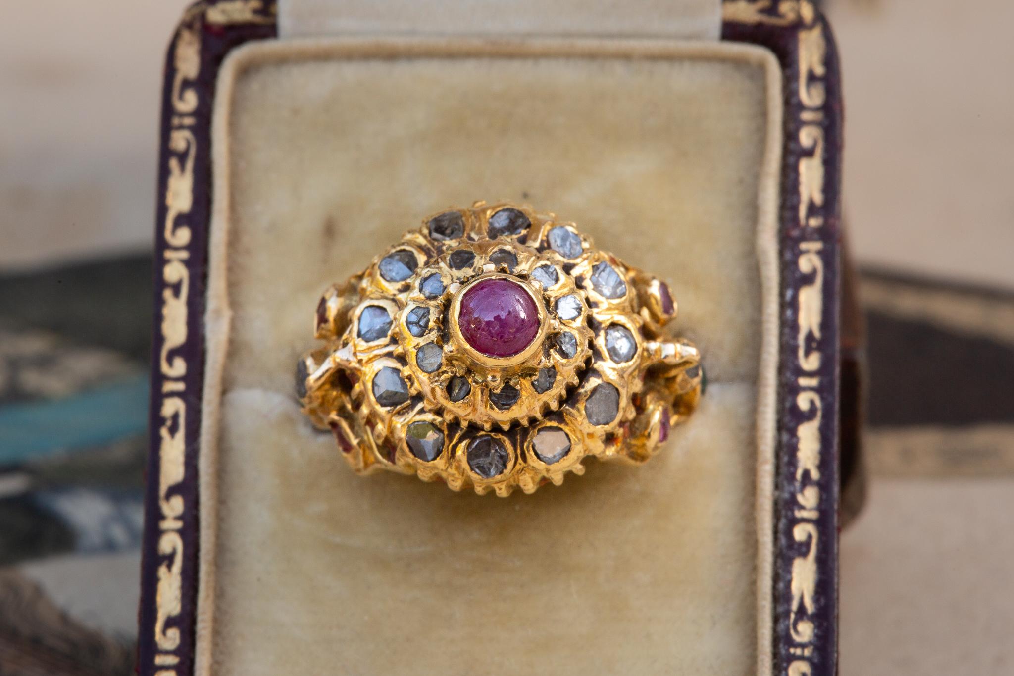 Royal Siam 'Thai' Museum-Grade 18th Century Ayutthaya Ceremonial Ring For Sale 6