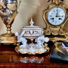 Royal Stamp Box, White Porcelain, Gilt, Cherubs, Royal Worcester, Edwardian 1902