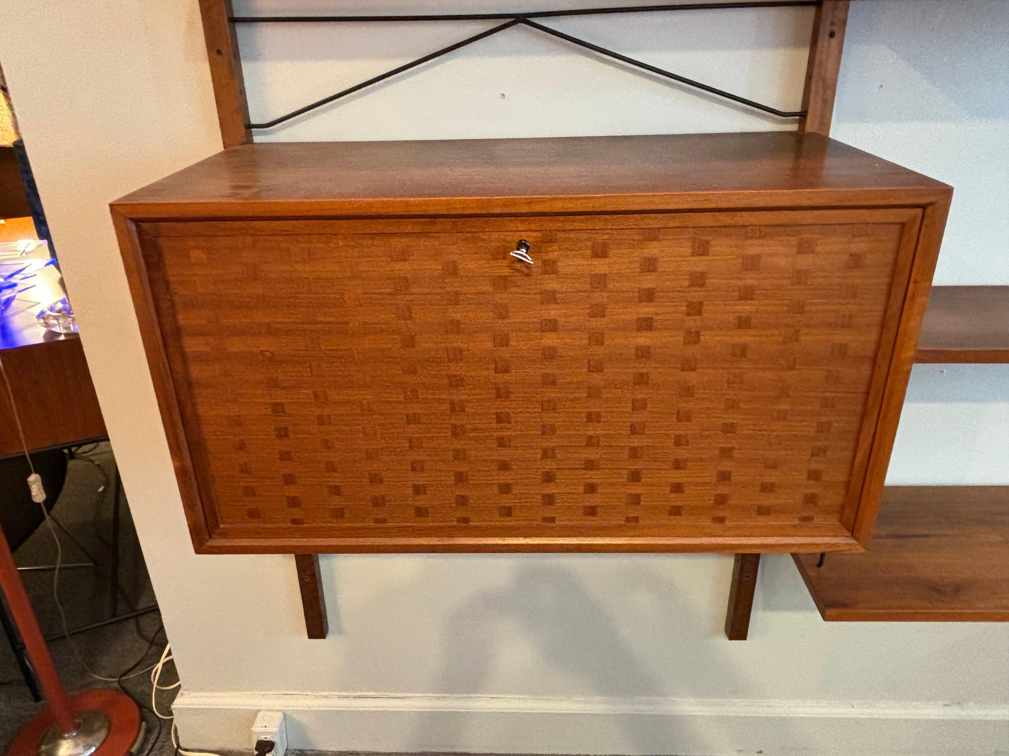 Royal System Teak 2 Bay Shelf Unit by Poul Cadovius In Good Condition In Philadelphia, PA