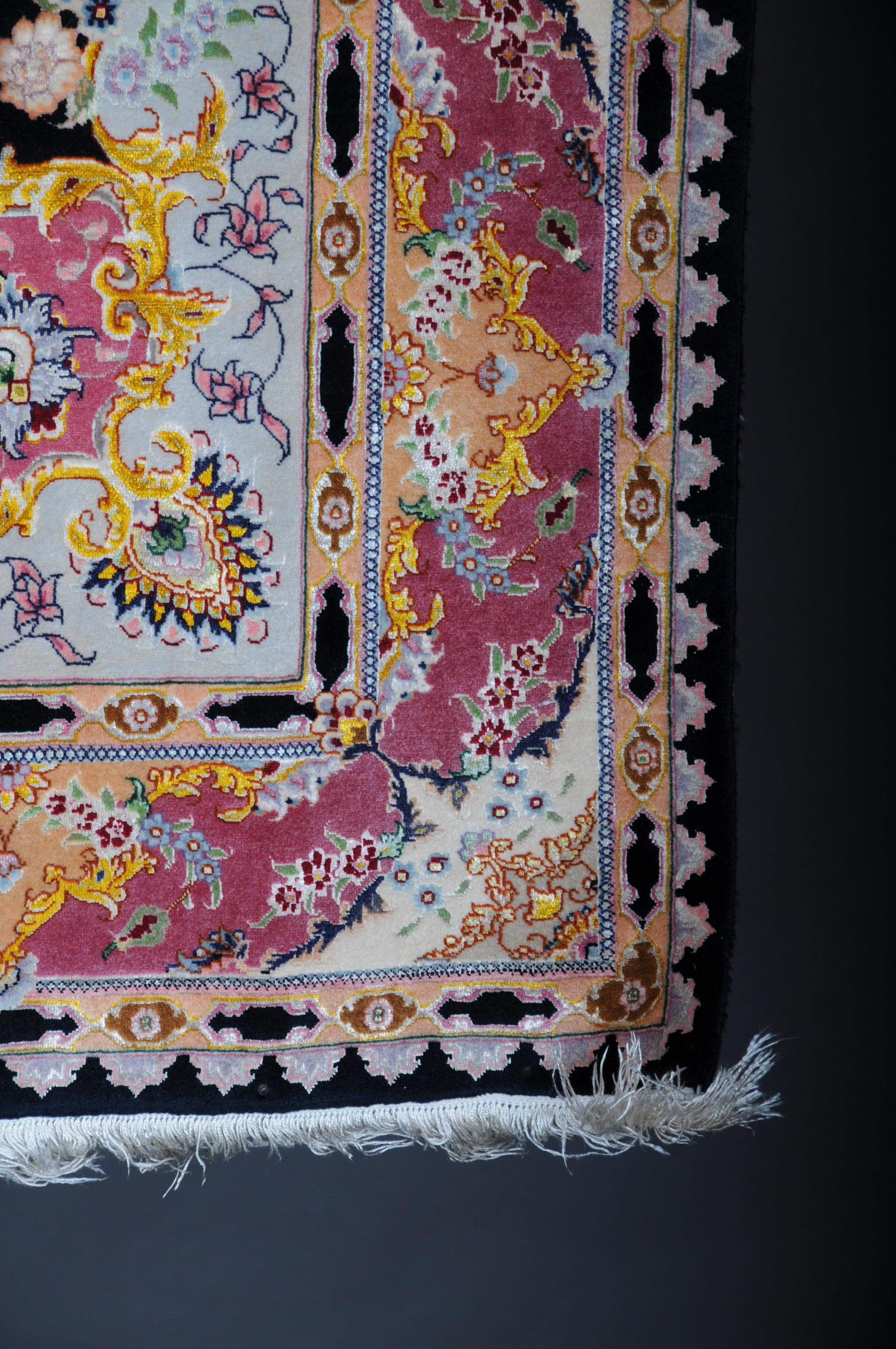 Royal Tabriz-Korkwolle mit Seide, um 1980, Meistersignatur (Handgeknüpft) im Angebot
