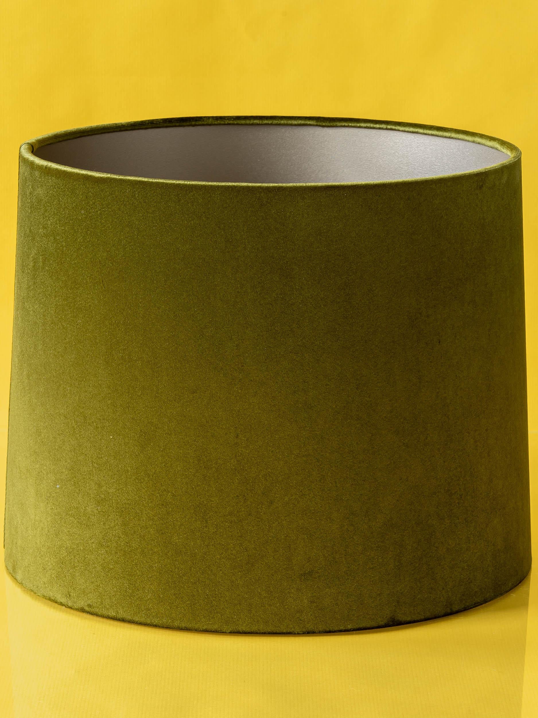 Royal Tichelaar Makkum Delft Lamps (1940-1979) with New Green Velvet Shades 2