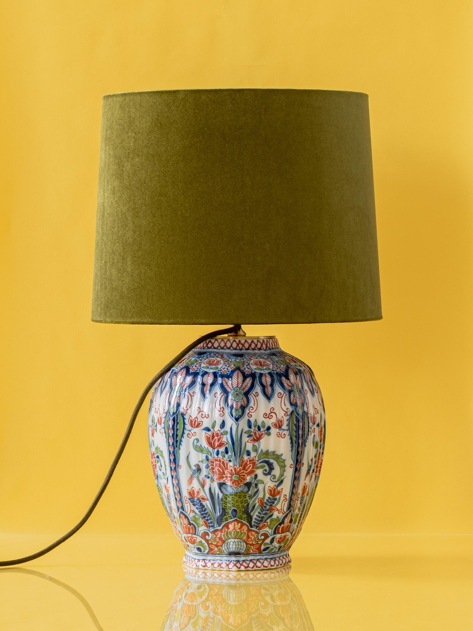 Royal Tichelaar Makkum Delft Lamps (1940-1979) with New Green Velvet Shades 4