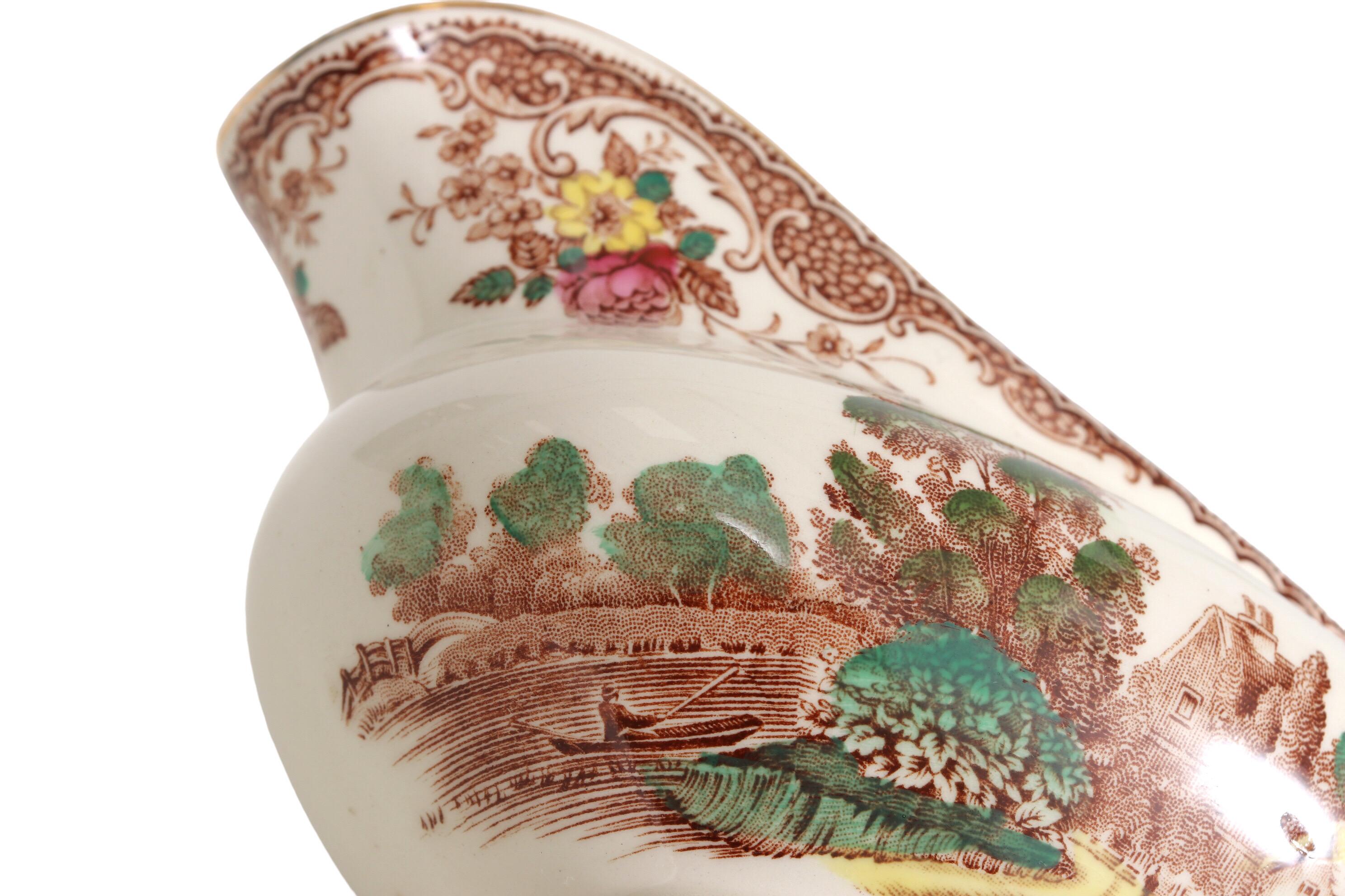 Royal Tudor Ware, Porzellan-Soßenboot (Englisch) im Angebot