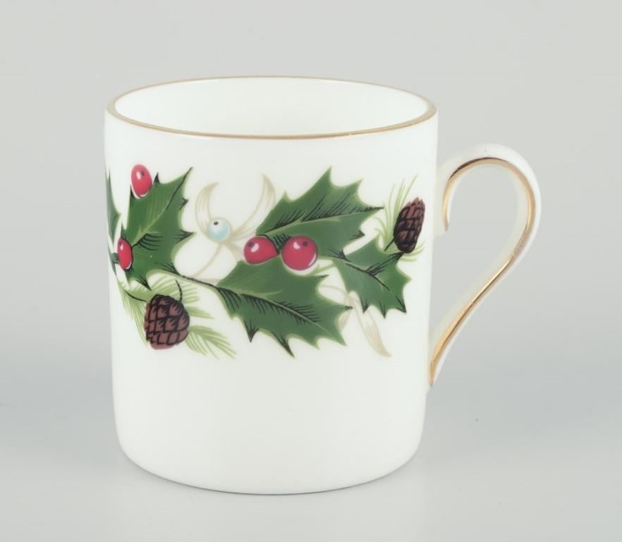 British Royal Tuscan, England. Set of six cups and saucers. The “Noel” series. For Sale