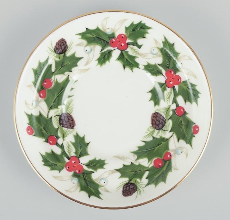 Porcelain Royal Tuscan, England. Set of six cups and saucers. The “Noel” series. For Sale