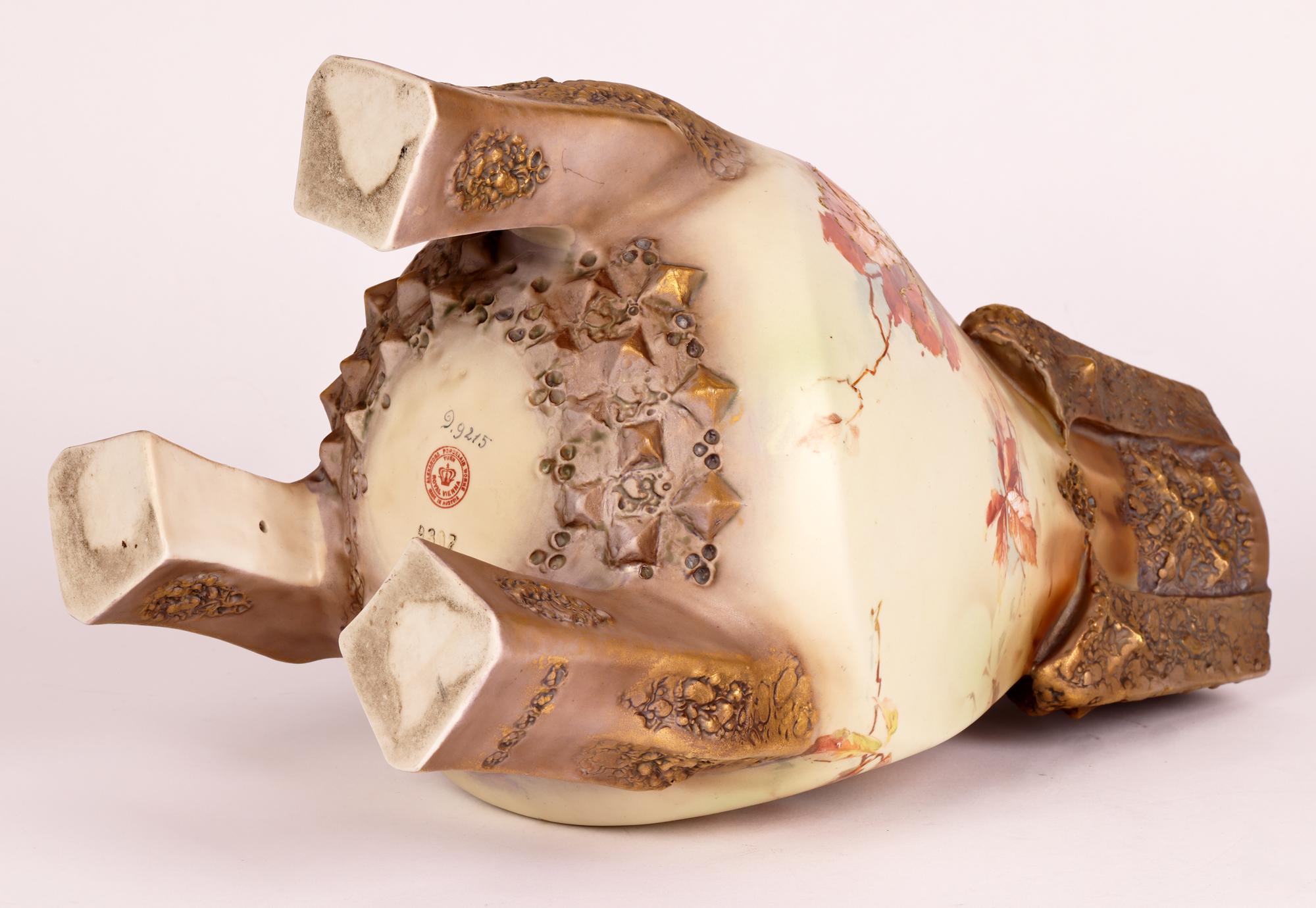 Vase insolite peint à la fleur de style Art nouveau royal de Vienne par Paul Dachsel en vente 6