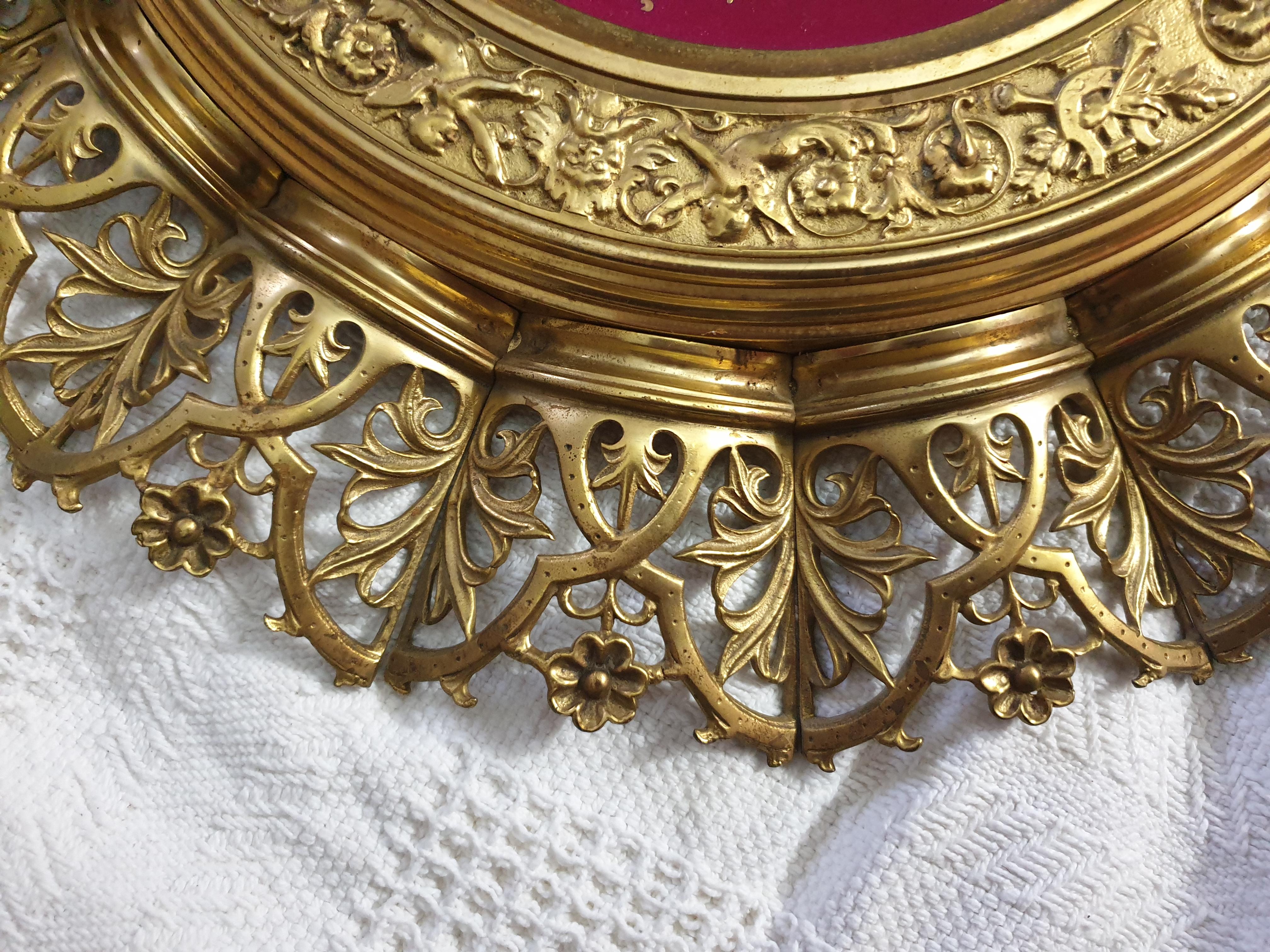 Royal Vienna Reticulated Royal Red Plates On Gilt Bronze Frames 19th Century For Sale 8