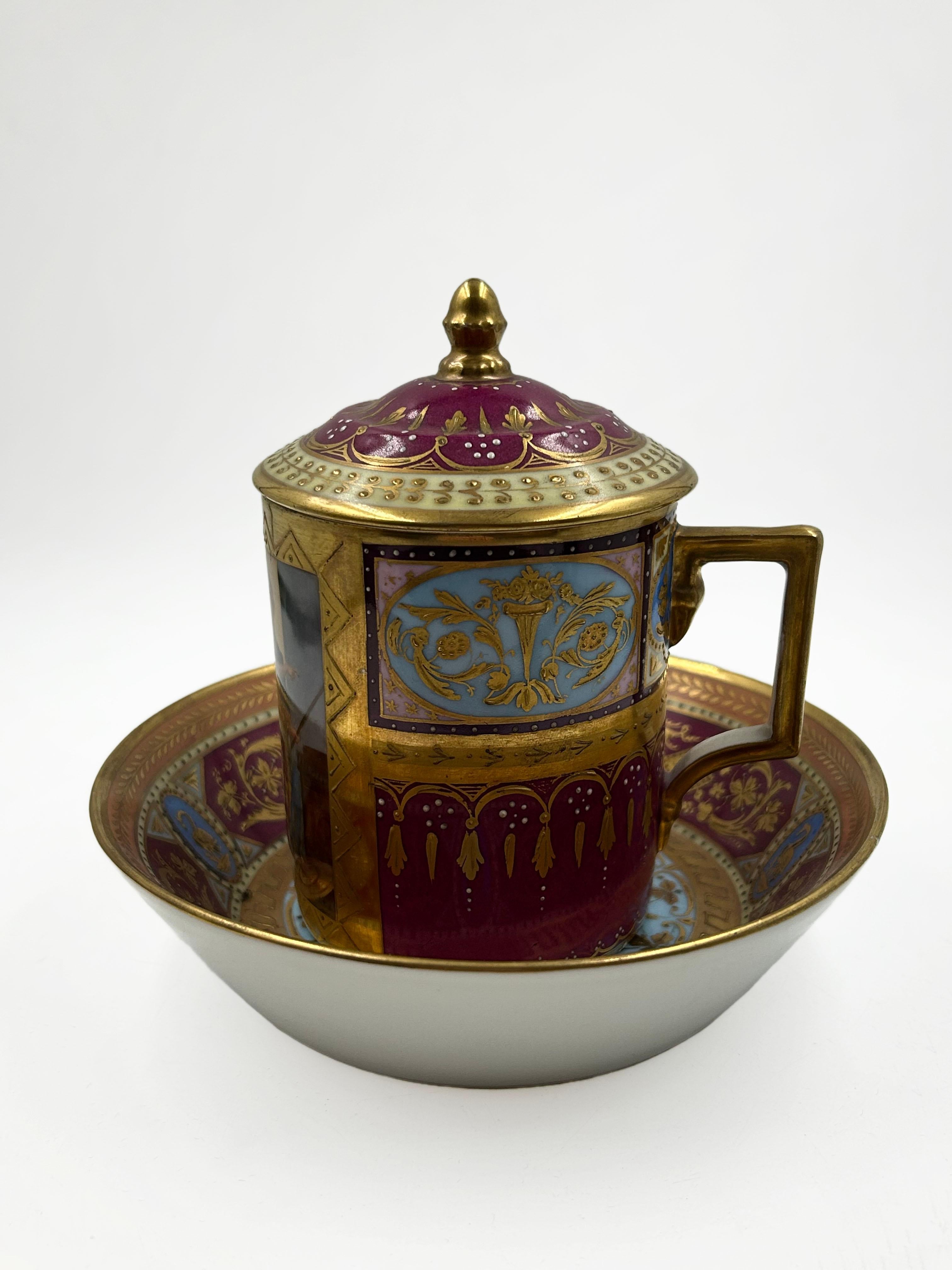 Royal Vienna Becher aus Keramik und Emaille (Wiener Secession) im Angebot