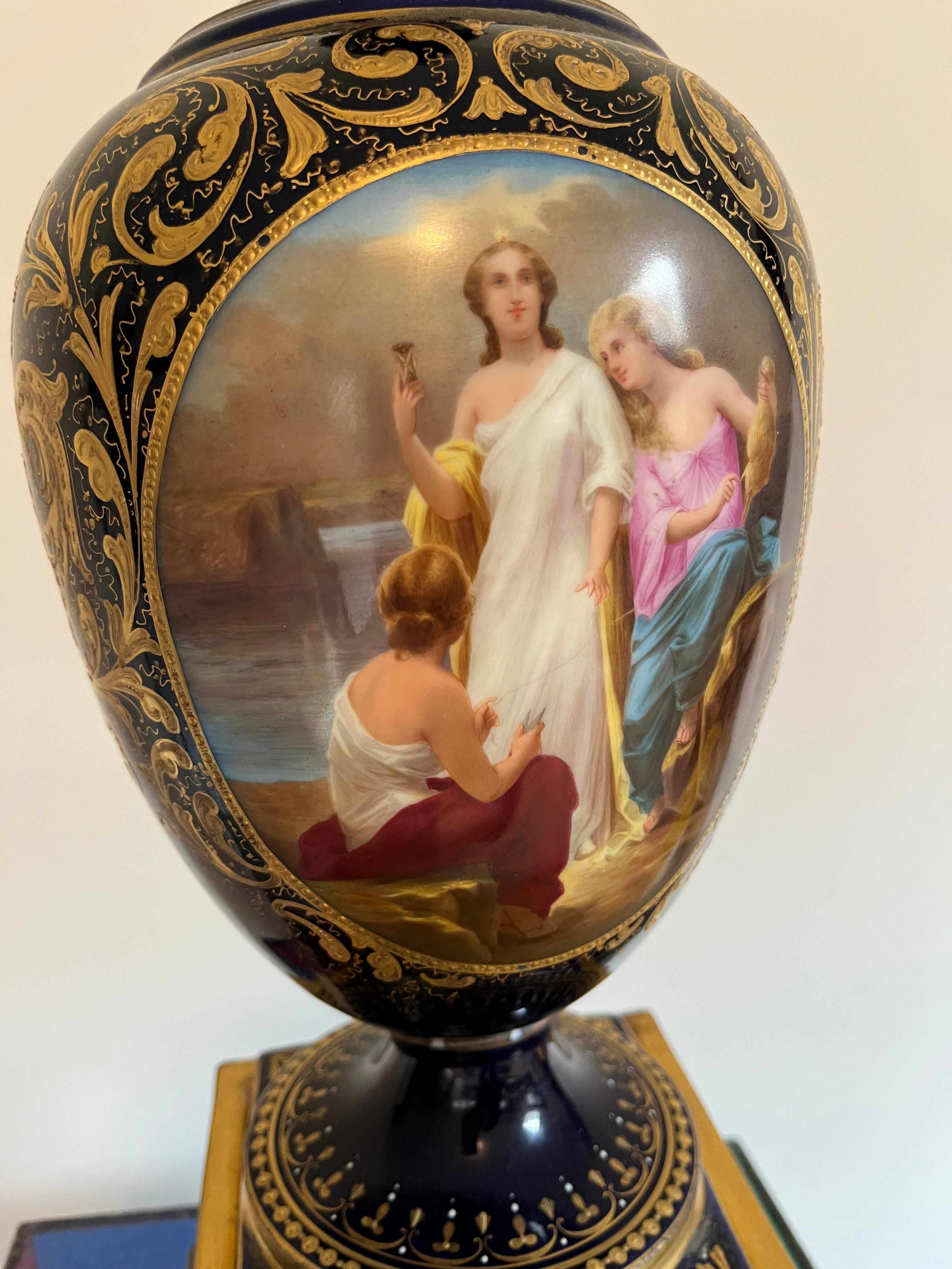 Royal Vienna Ewer, 19th Century For Sale 8